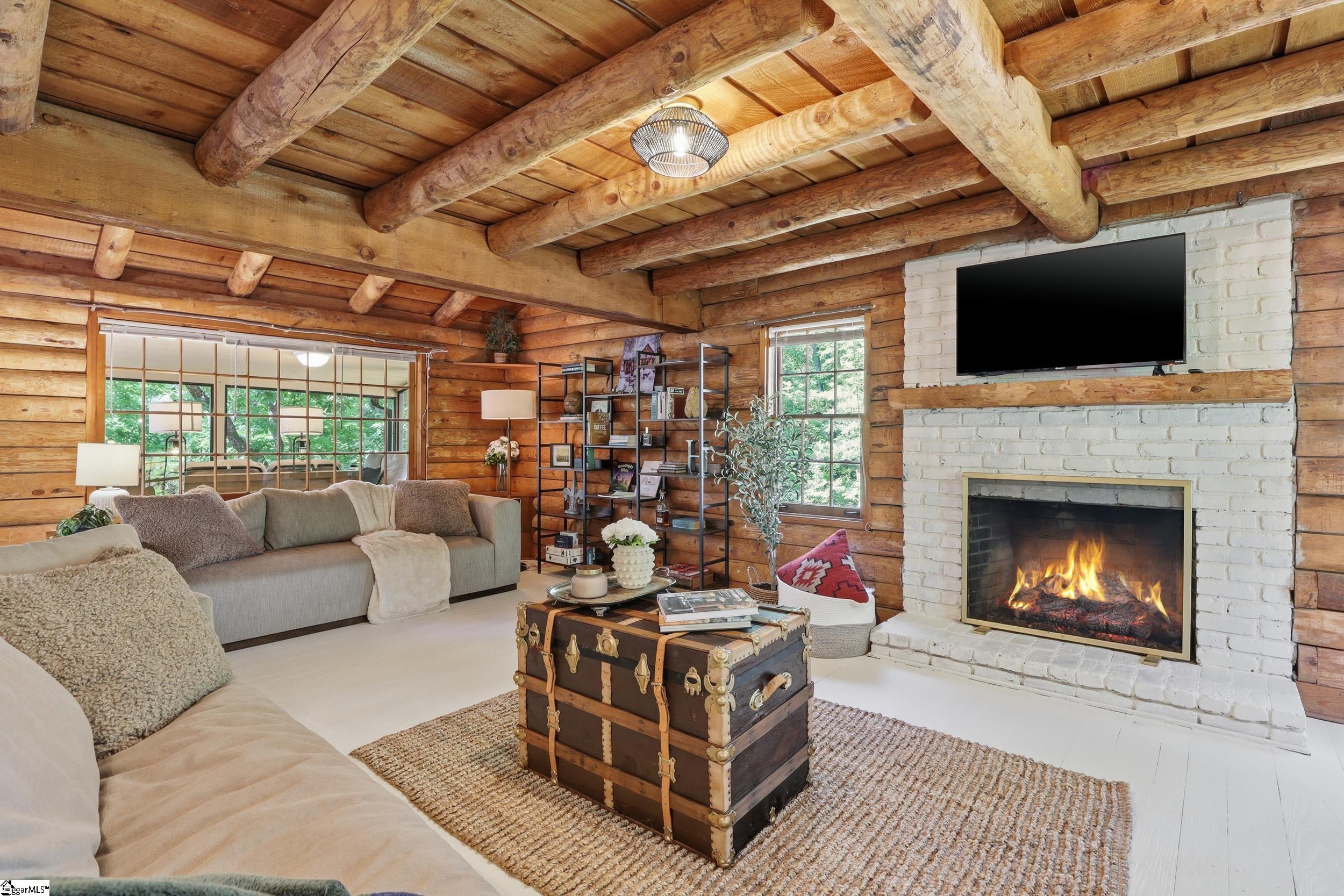 143 Caledonia Road Landrum, SC 29356