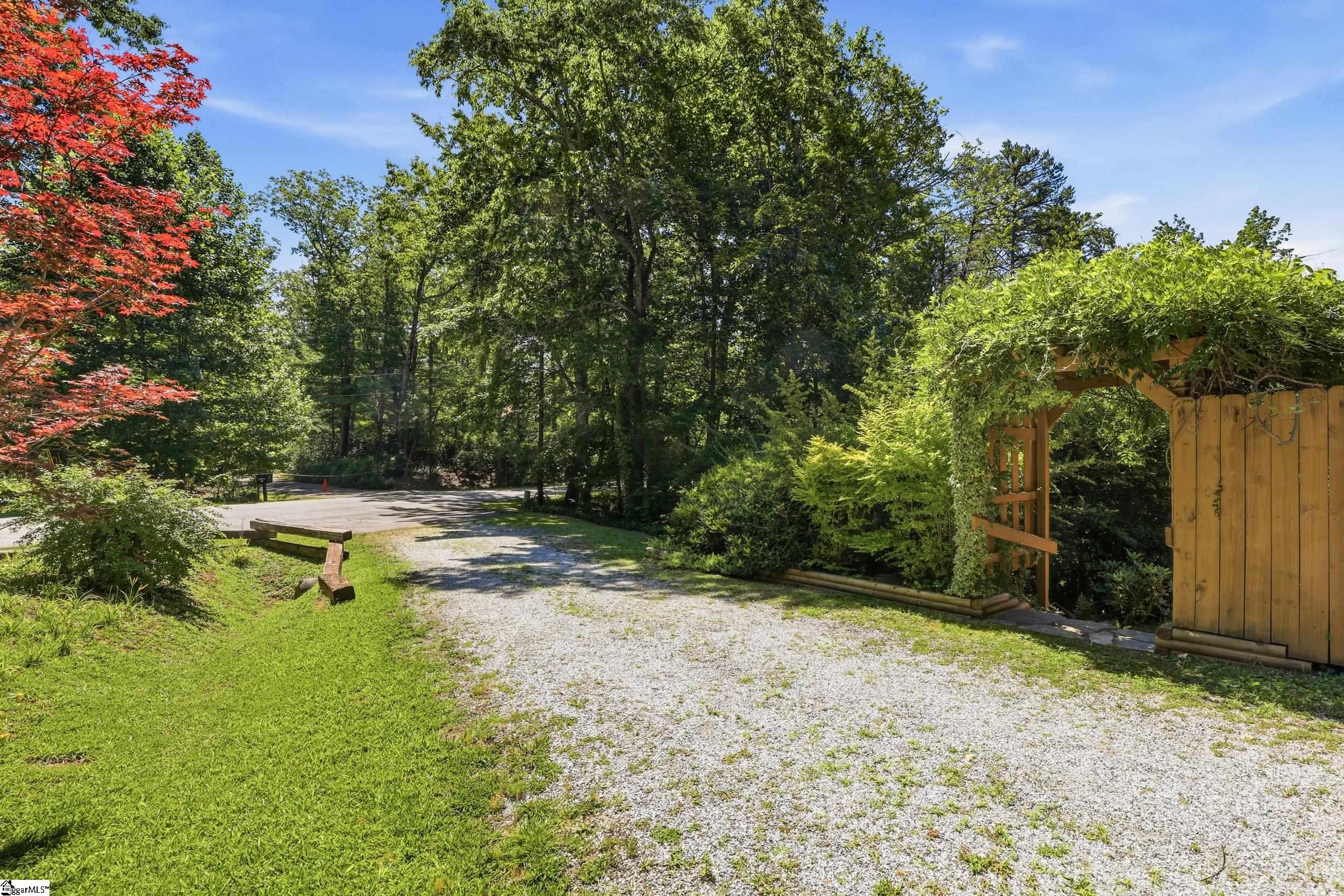143 Caledonia Road Landrum, SC 29356