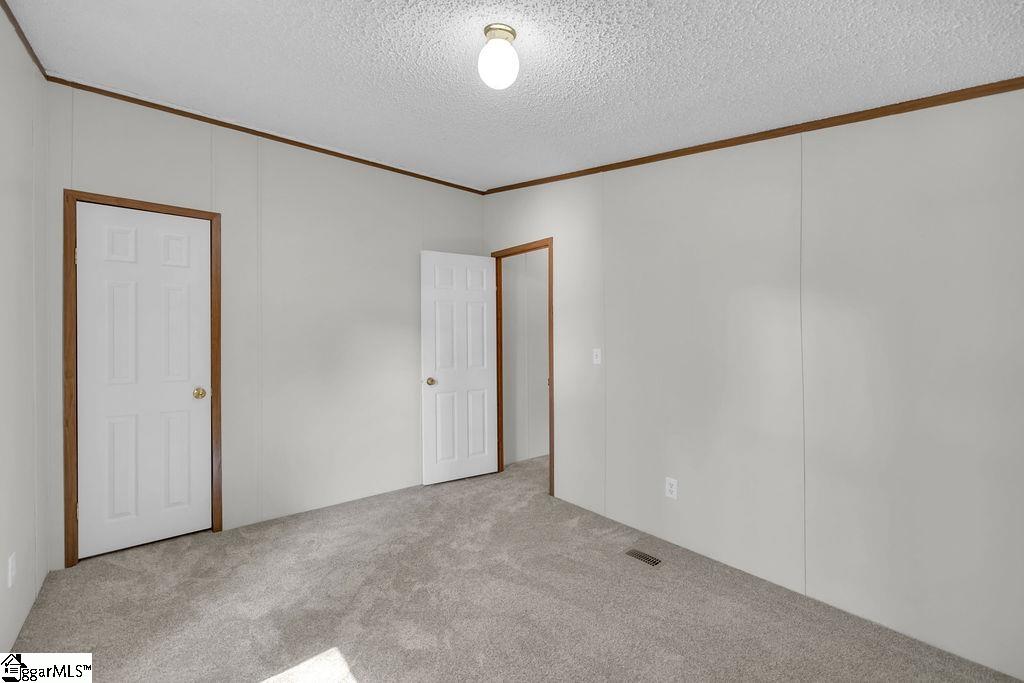 90 E Stagecoach Road Cross Hill, SC 29332