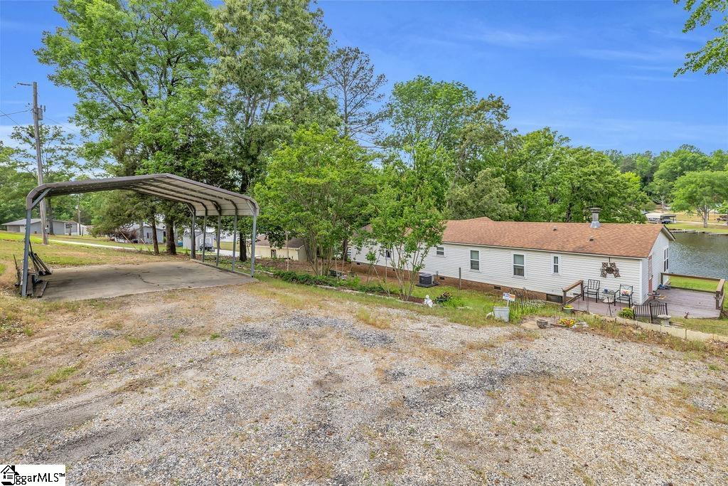 90 E Stagecoach Road Cross Hill, SC 29332