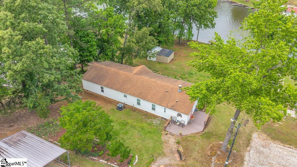 90 E Stagecoach Road Cross Hill, SC 29332