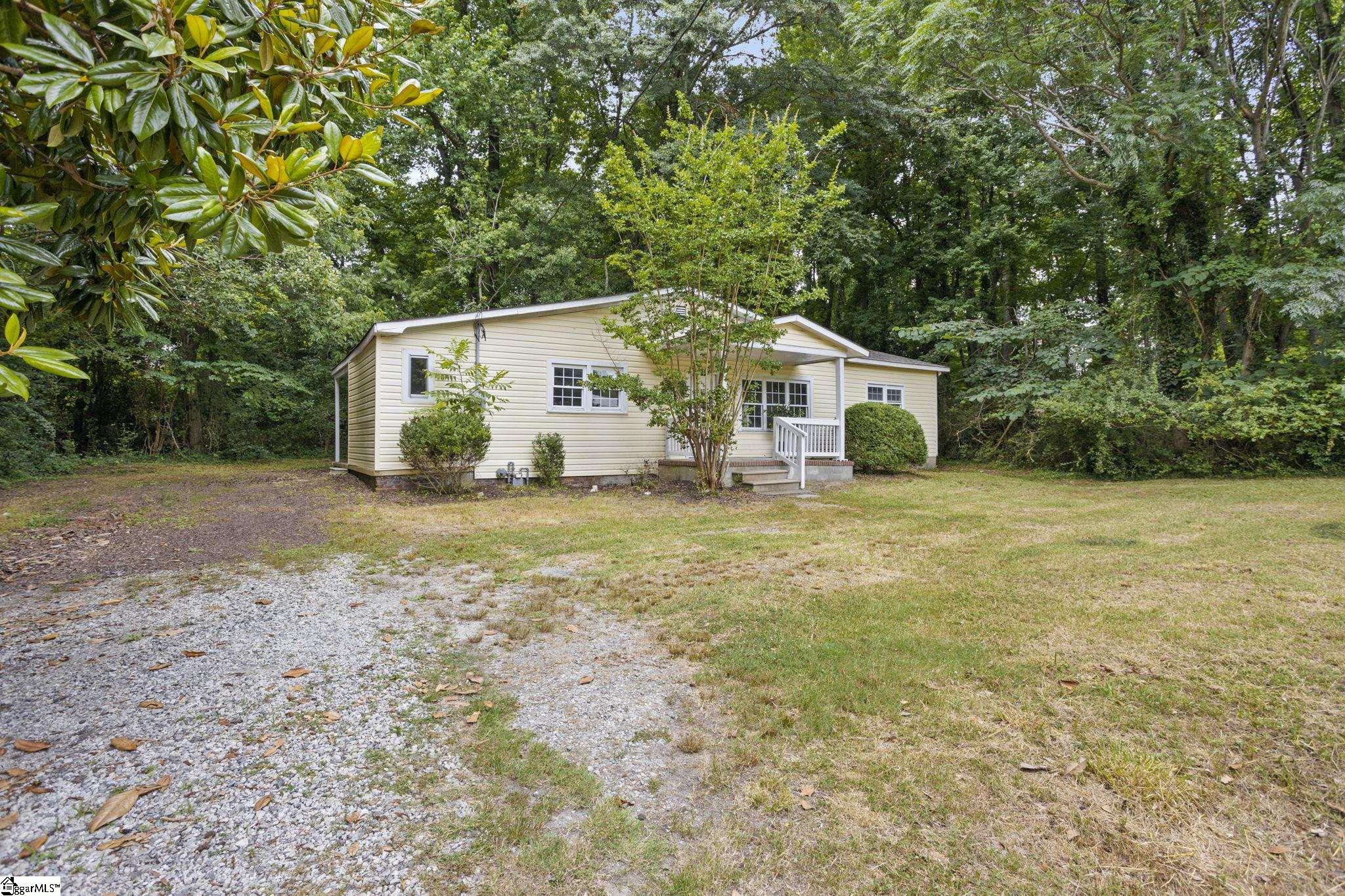 111 Lincoln Street Belton, SC 29627