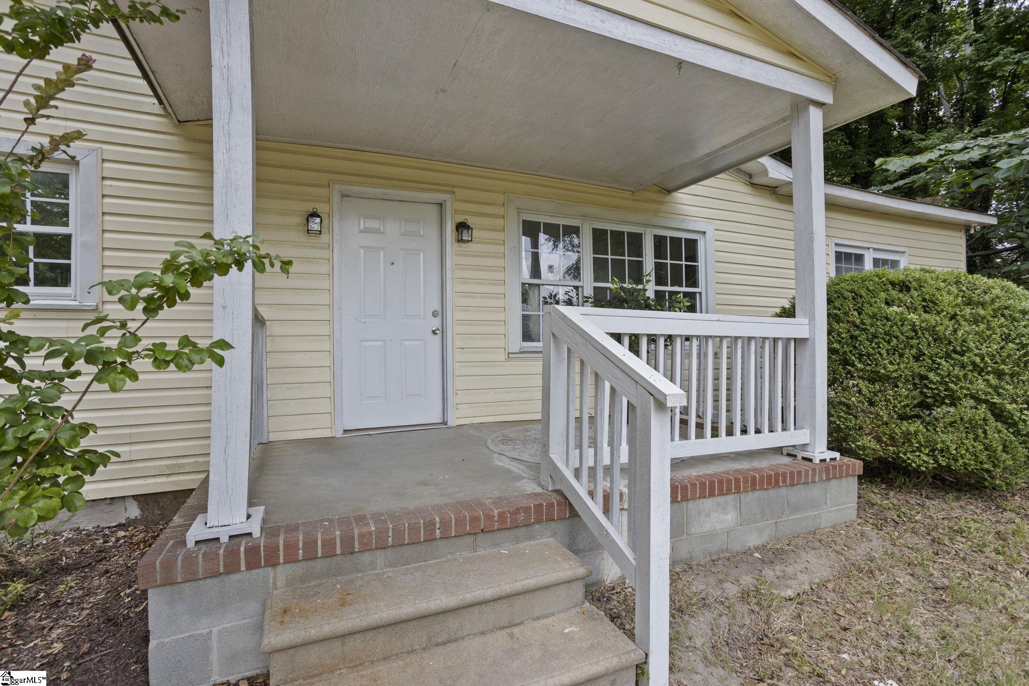 111 Lincoln Street Belton, SC 29627