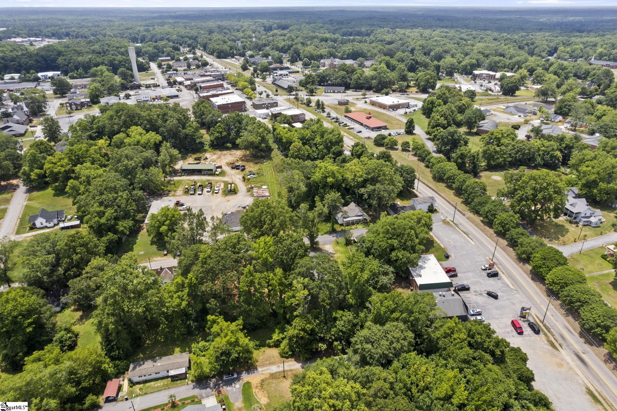 111 Lincoln Street Belton, SC 29627