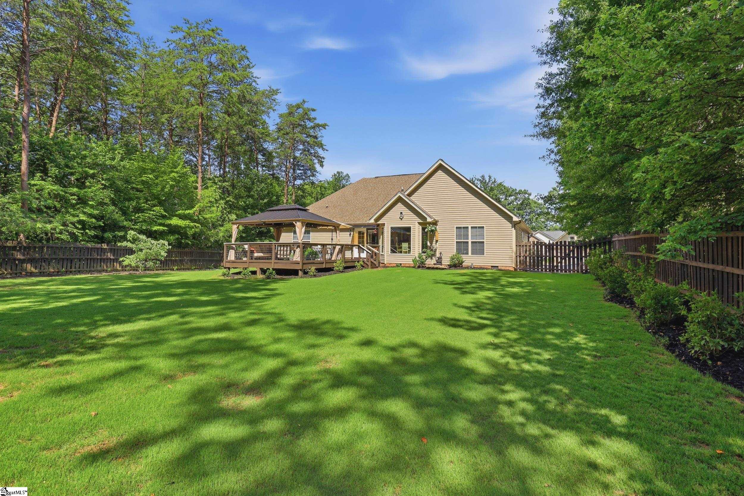 28 Goodwin Farms Court Travelers Rest, SC 29690