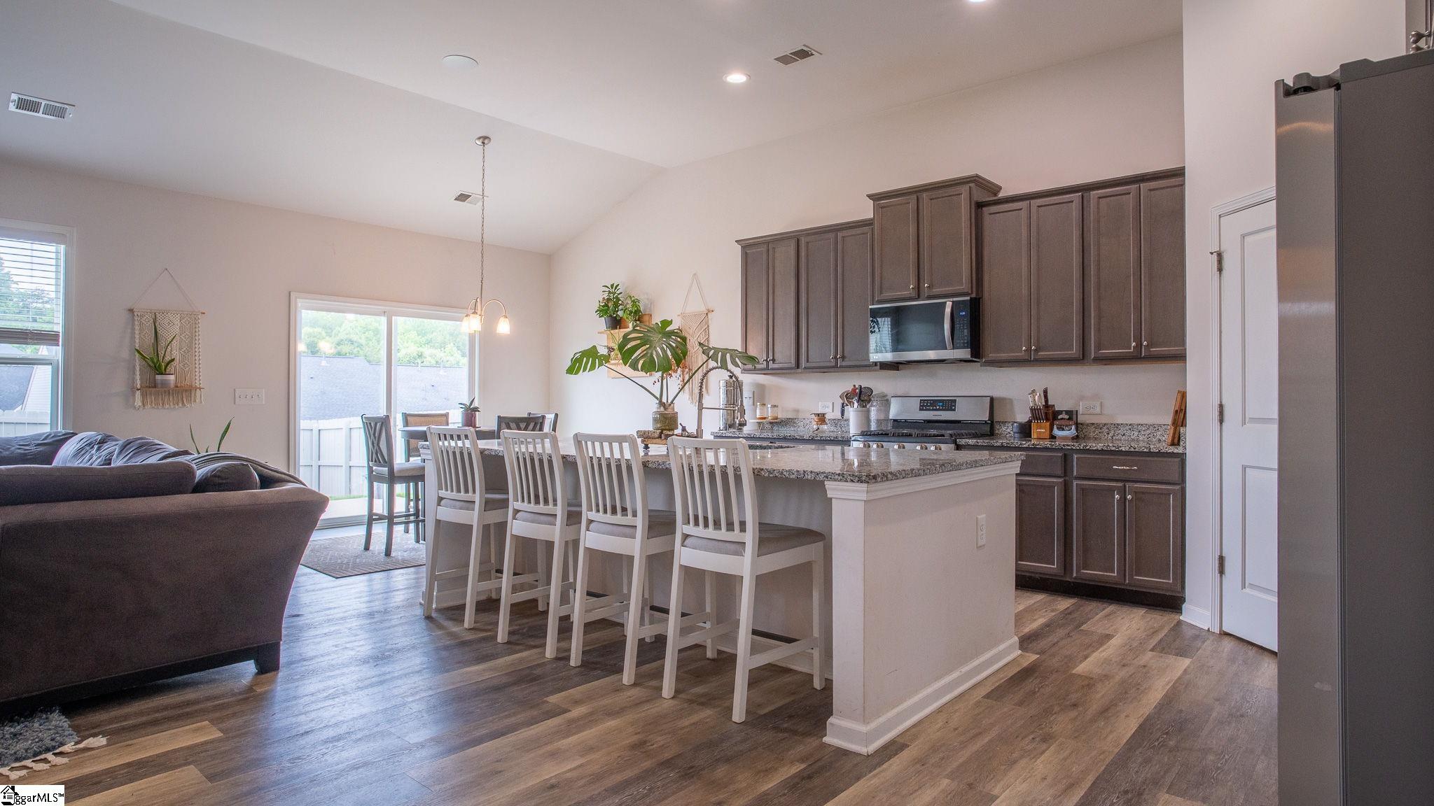 460 White Peach Way Duncan, SC 29334-8587