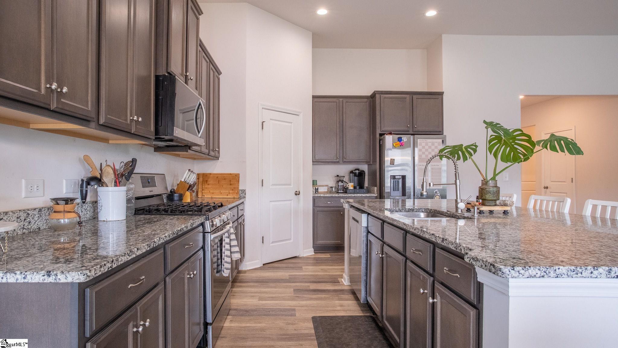 460 White Peach Way Duncan, SC 29334-8587