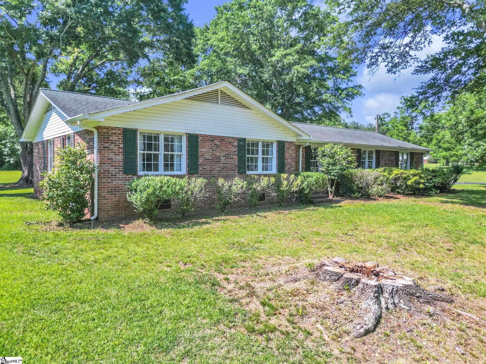 241 Rector Road Inman, SC 29349