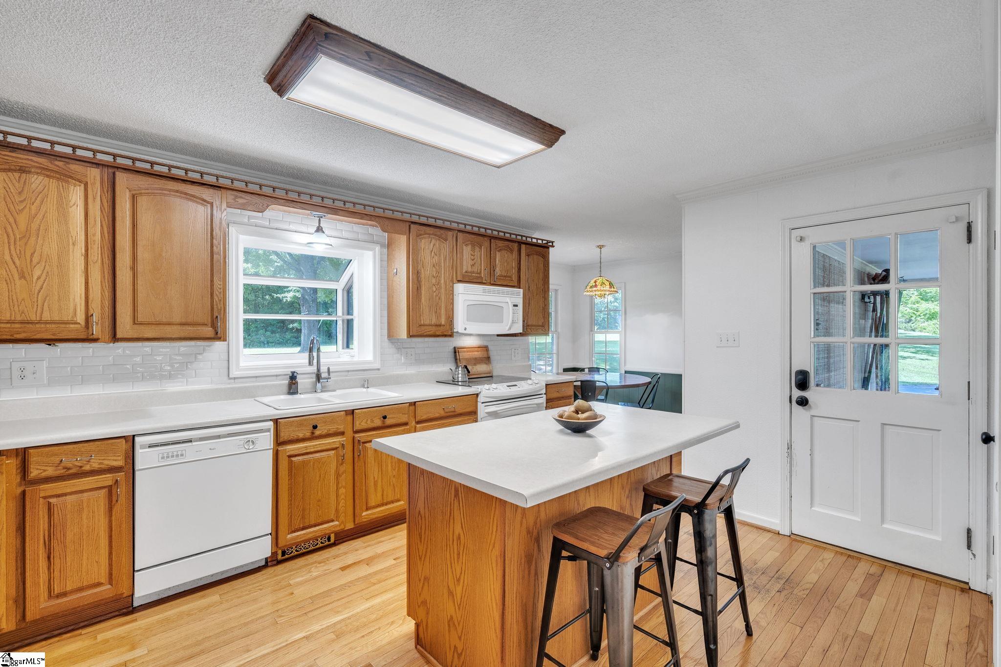 241 Rector Road Inman, SC 29349