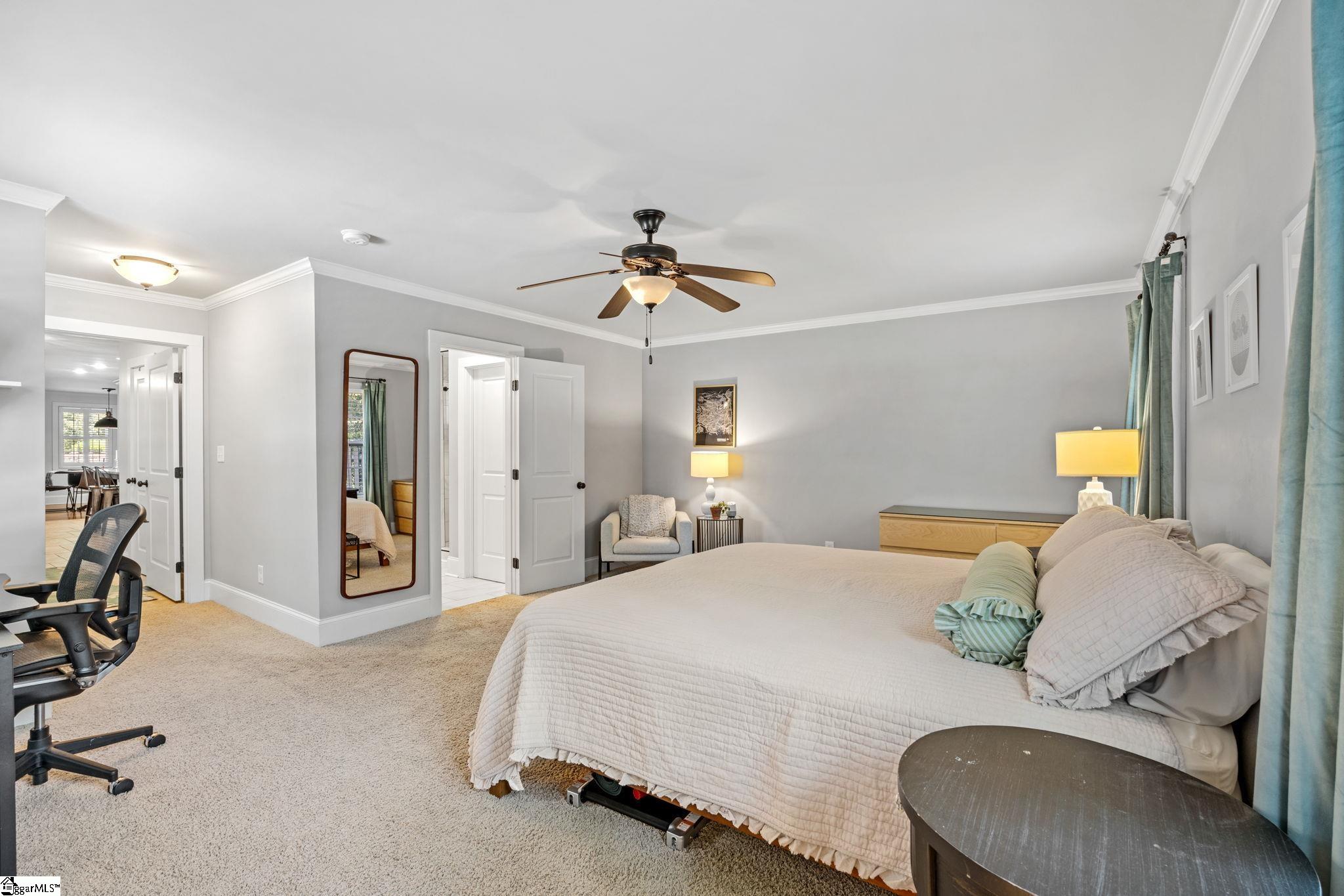 15 Phillips Lane Greenville, SC 29605