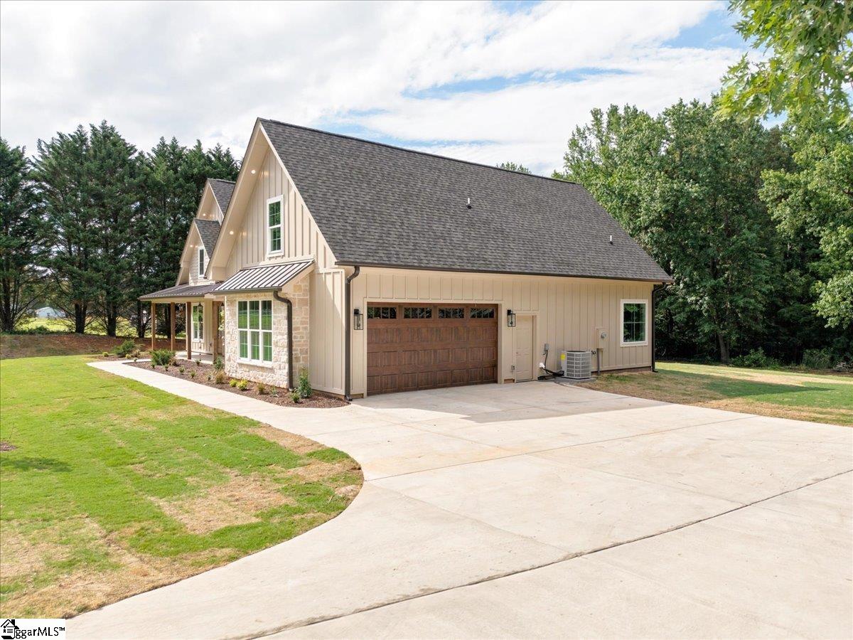 4742 Jordan Road Greer, SC 29651