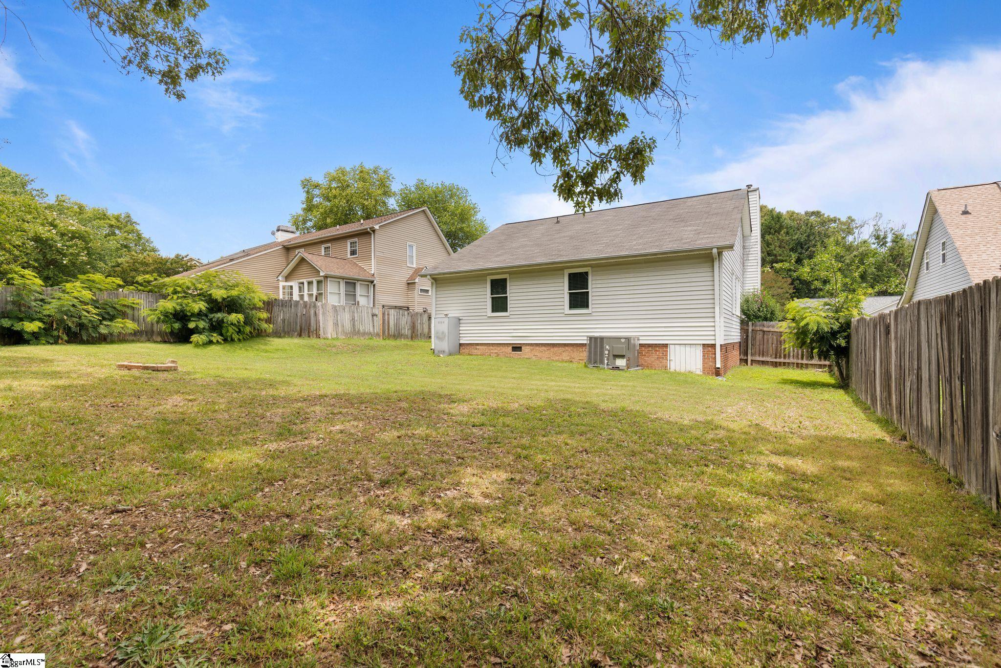 120 Charmar Way Taylors, SC 29687