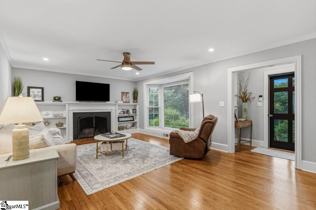 115 Brookside Way Greenville, SC 29605