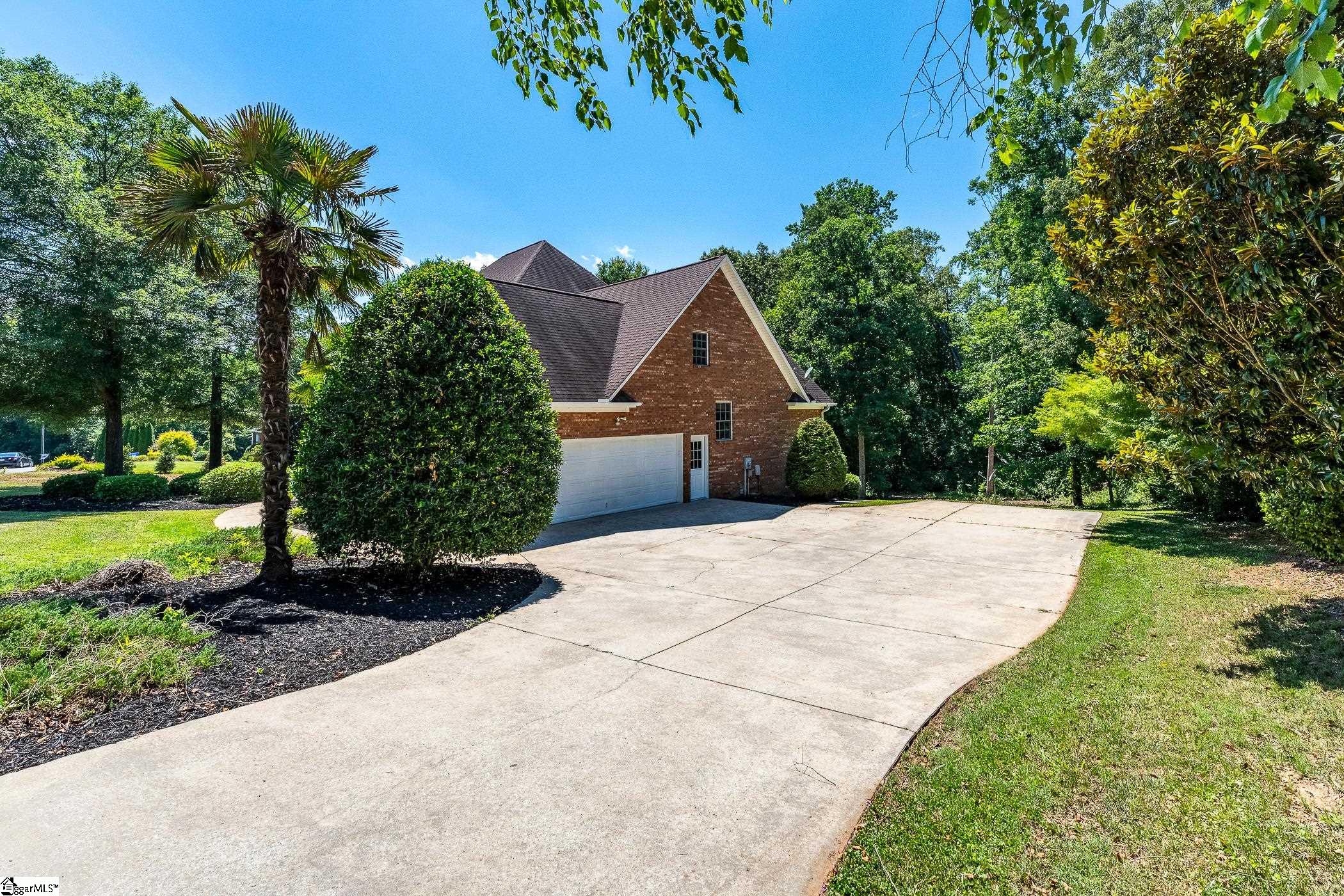 344 Meathward Circle Moore, SC 29639