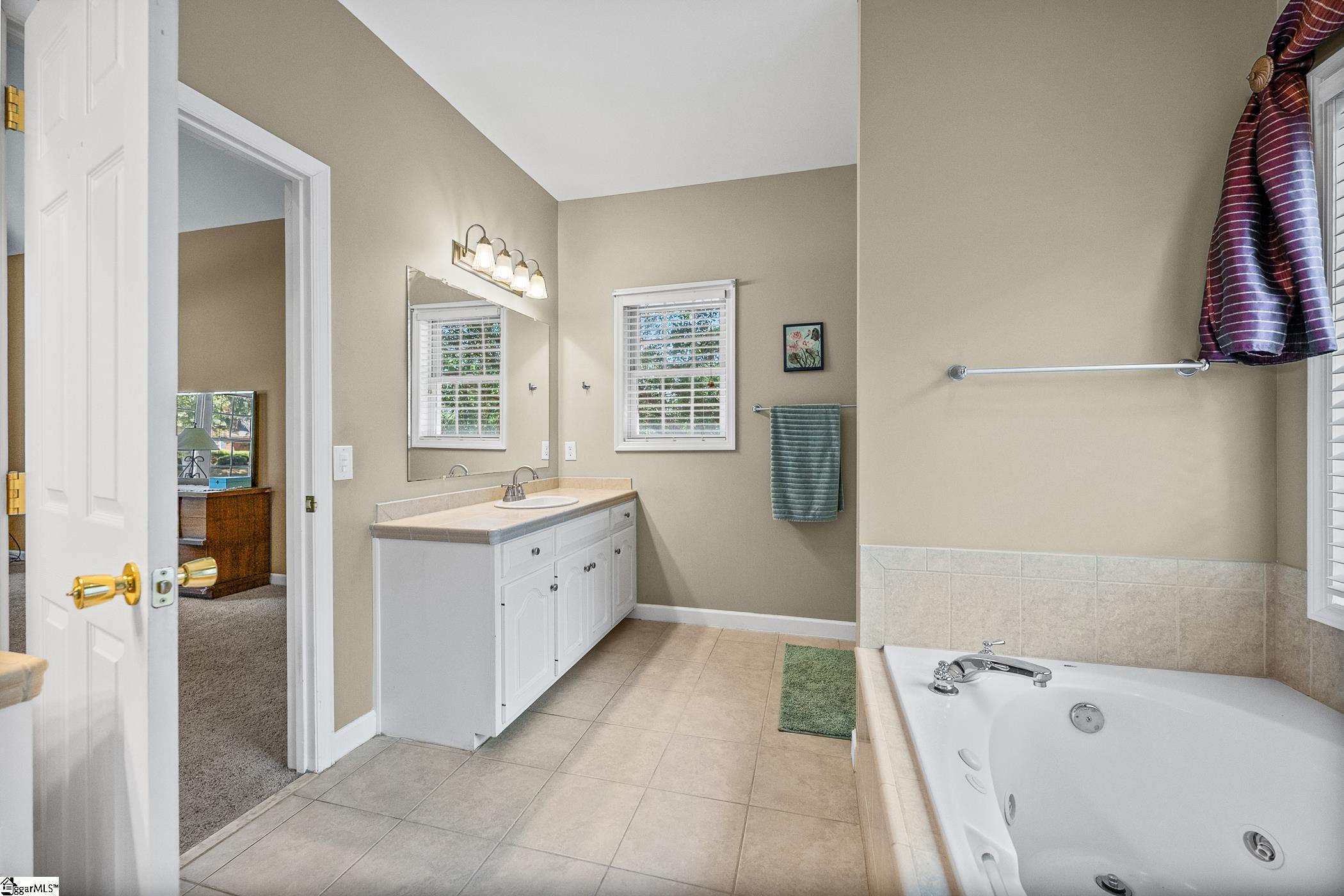 344 Meathward Circle Moore, SC 29639