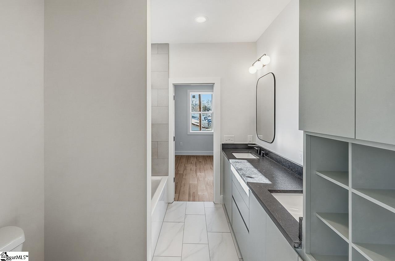 259 Beacon Street Greenville, SC 29605