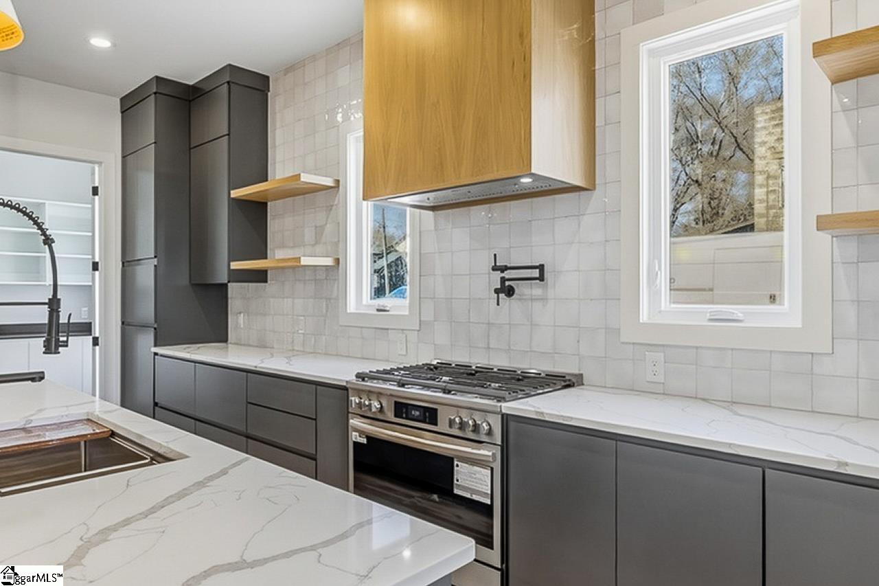 259 Beacon Street Greenville, SC 29605
