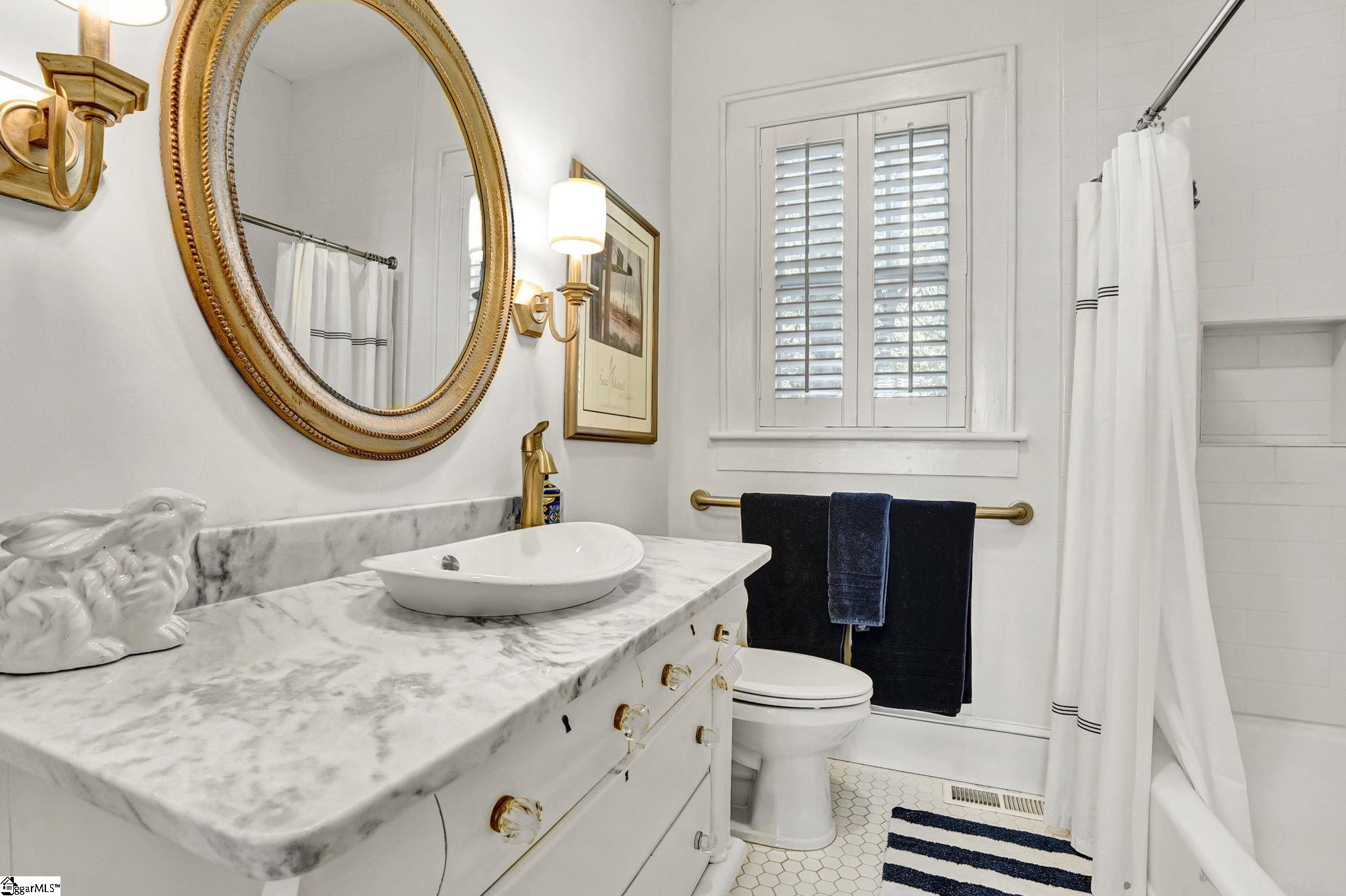 1008 W Poinsett Street Greer, SC 29650