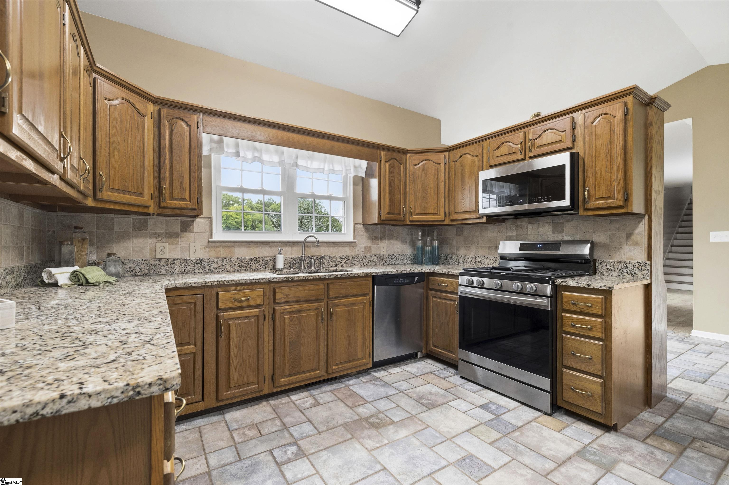 104 Wren Crossing Court Easley, SC 29642