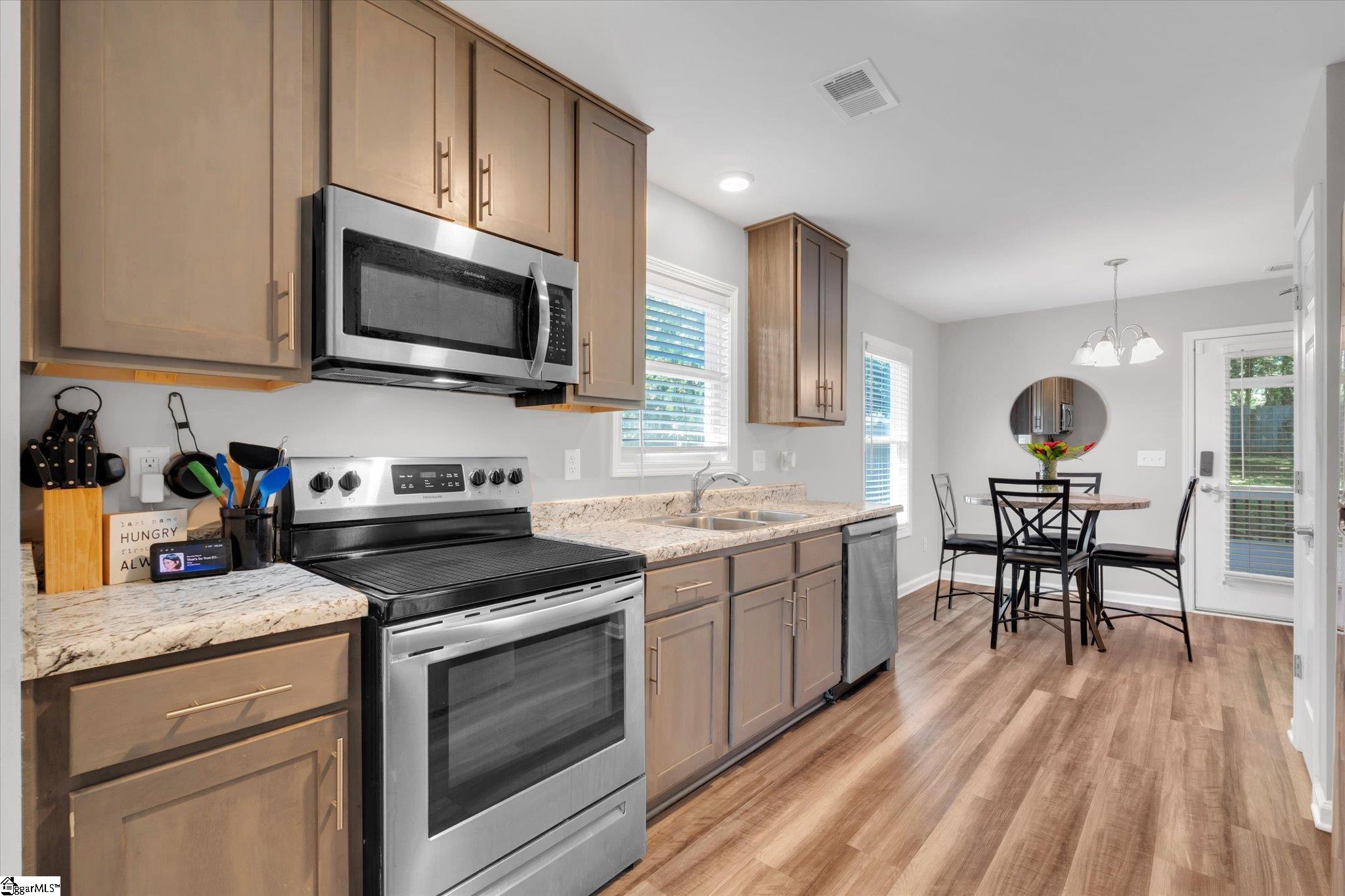 15 Marie Street Greenville, SC 29609