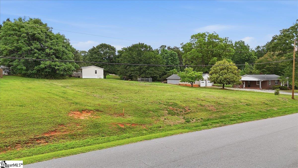 00 Shelton Road Travelers Rest, SC 29690-9242