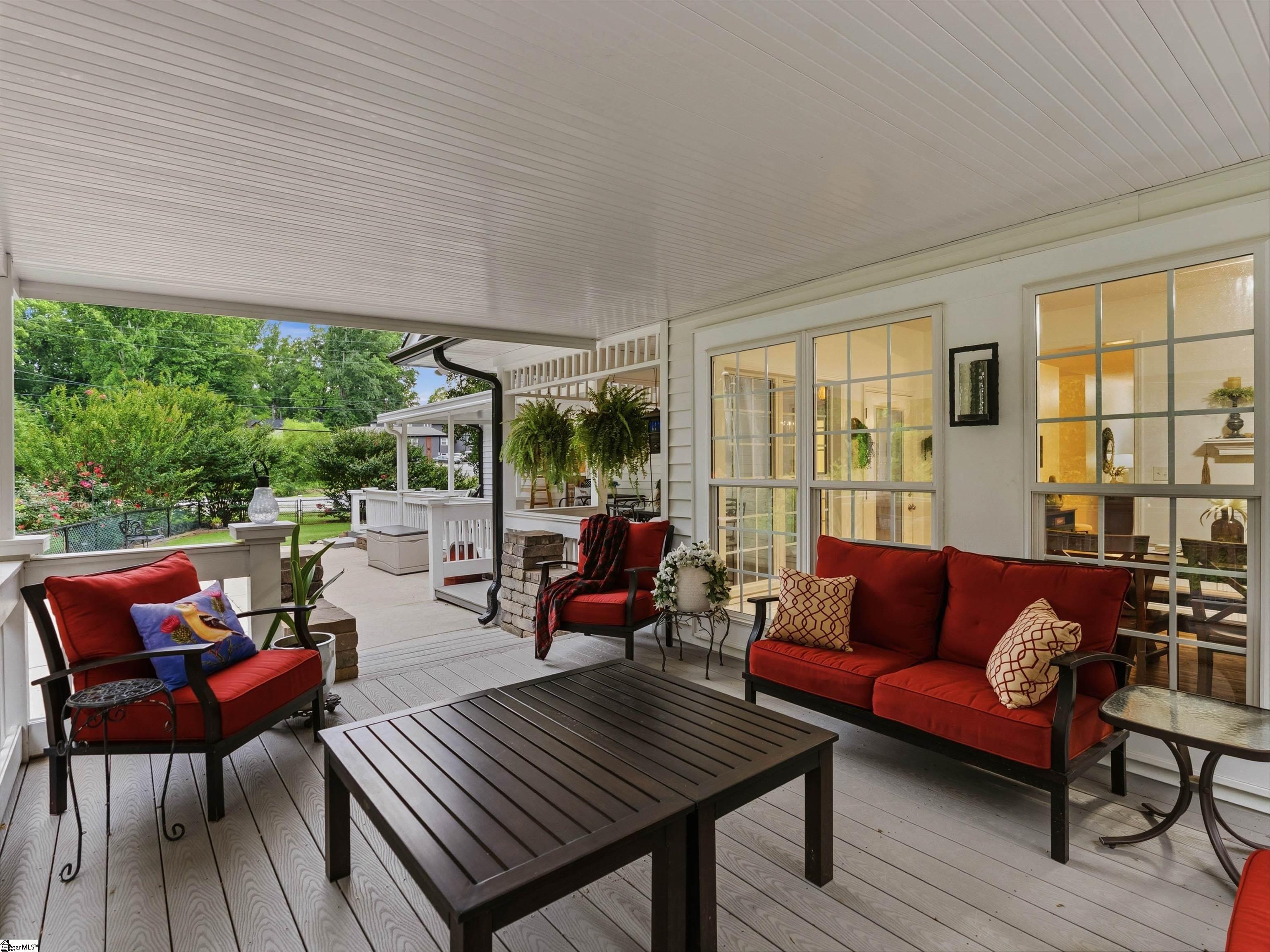 2 Lotus Court Greenville, SC 29609