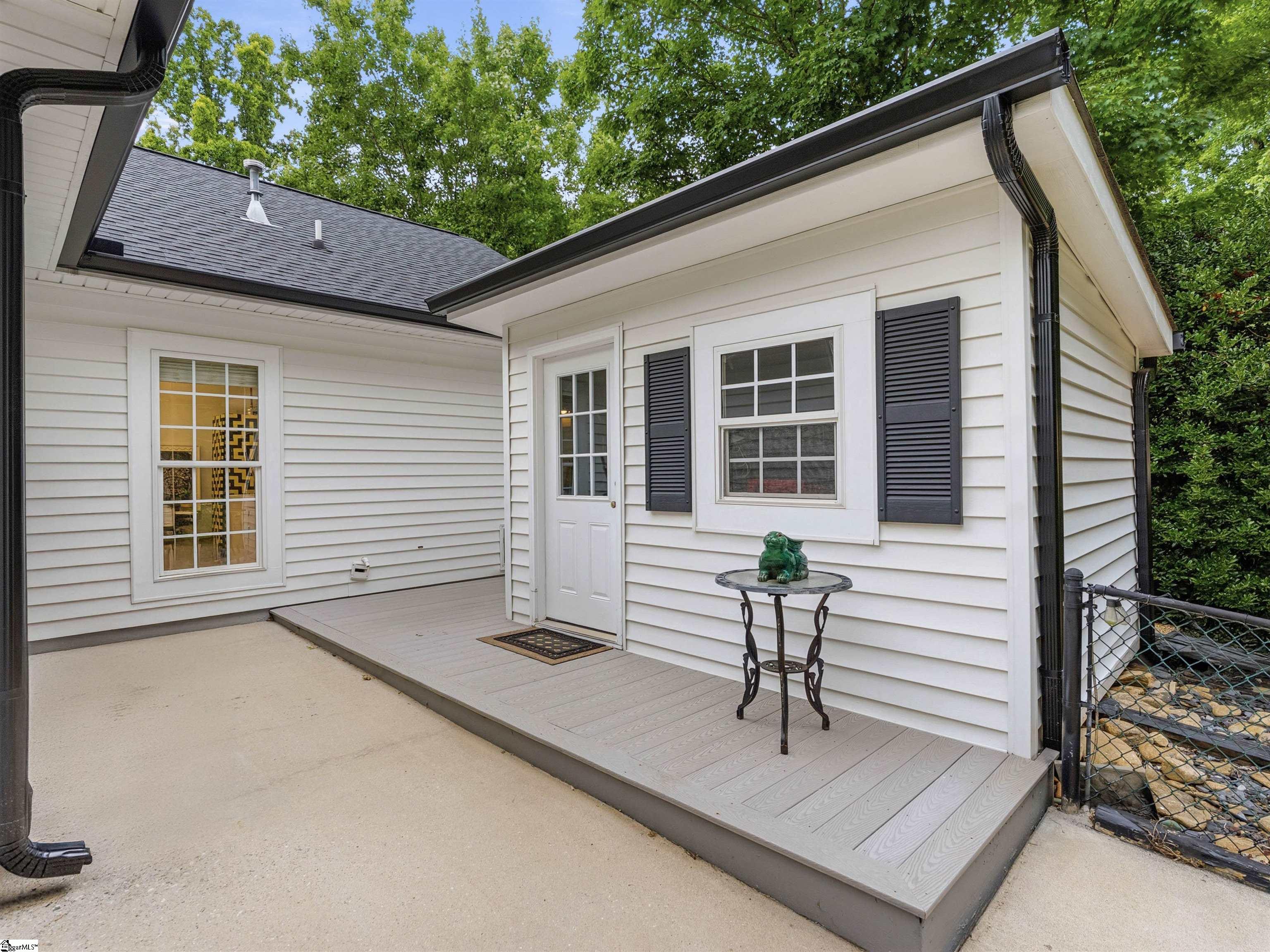 2 Lotus Court Greenville, SC 29609