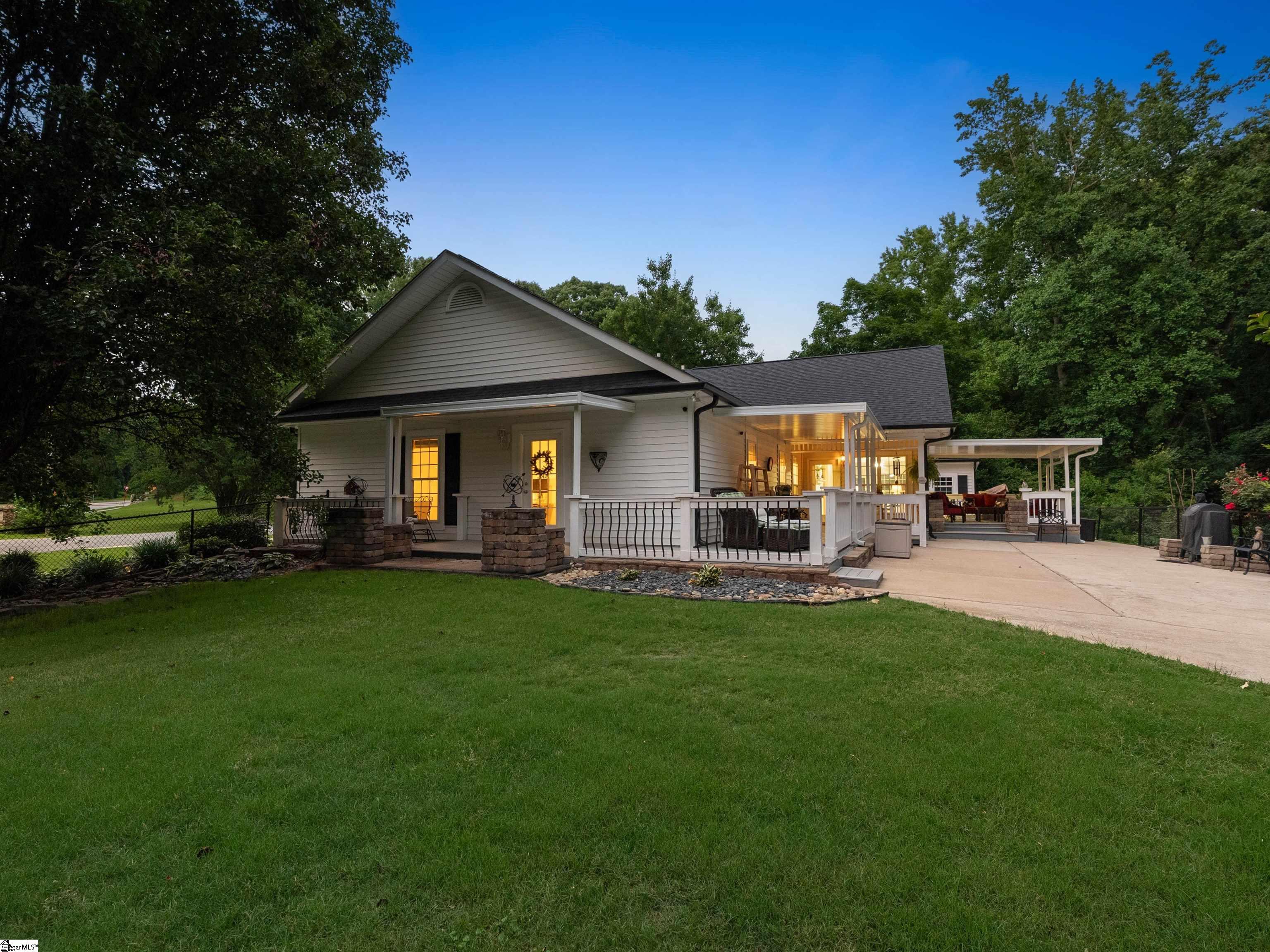 2 Lotus Court Greenville, SC 29609