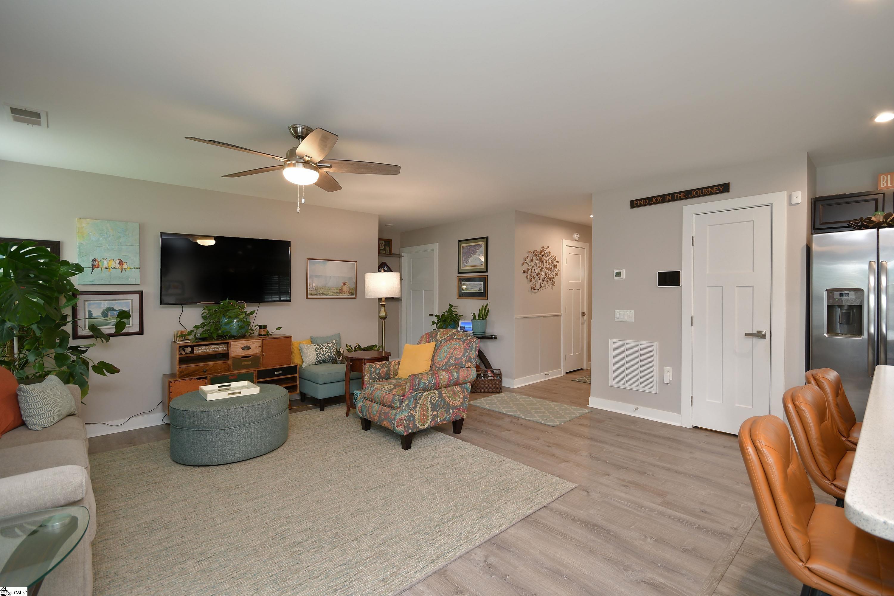 114 Fairmeadow Way Greenville, SC 29617