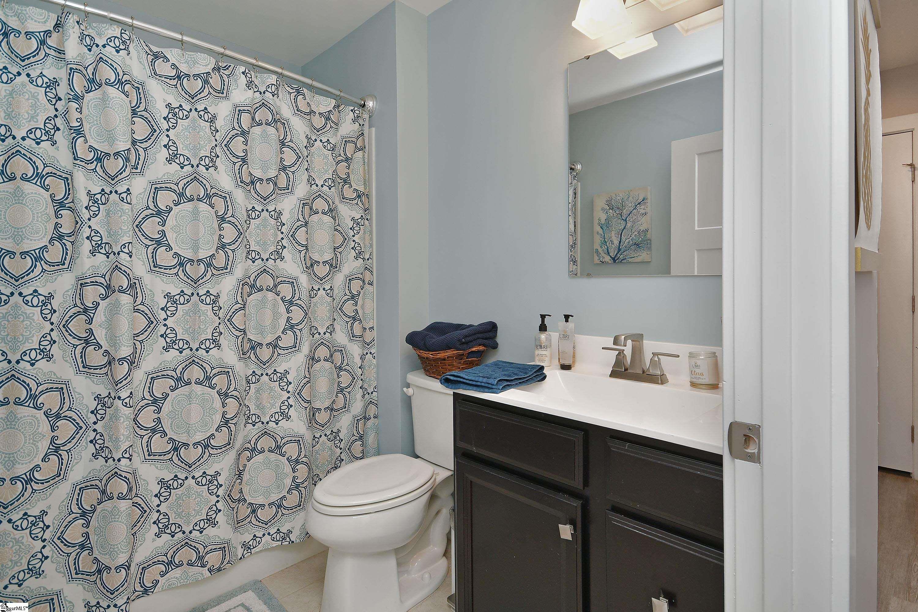 114 Fairmeadow Way Greenville, SC 29617