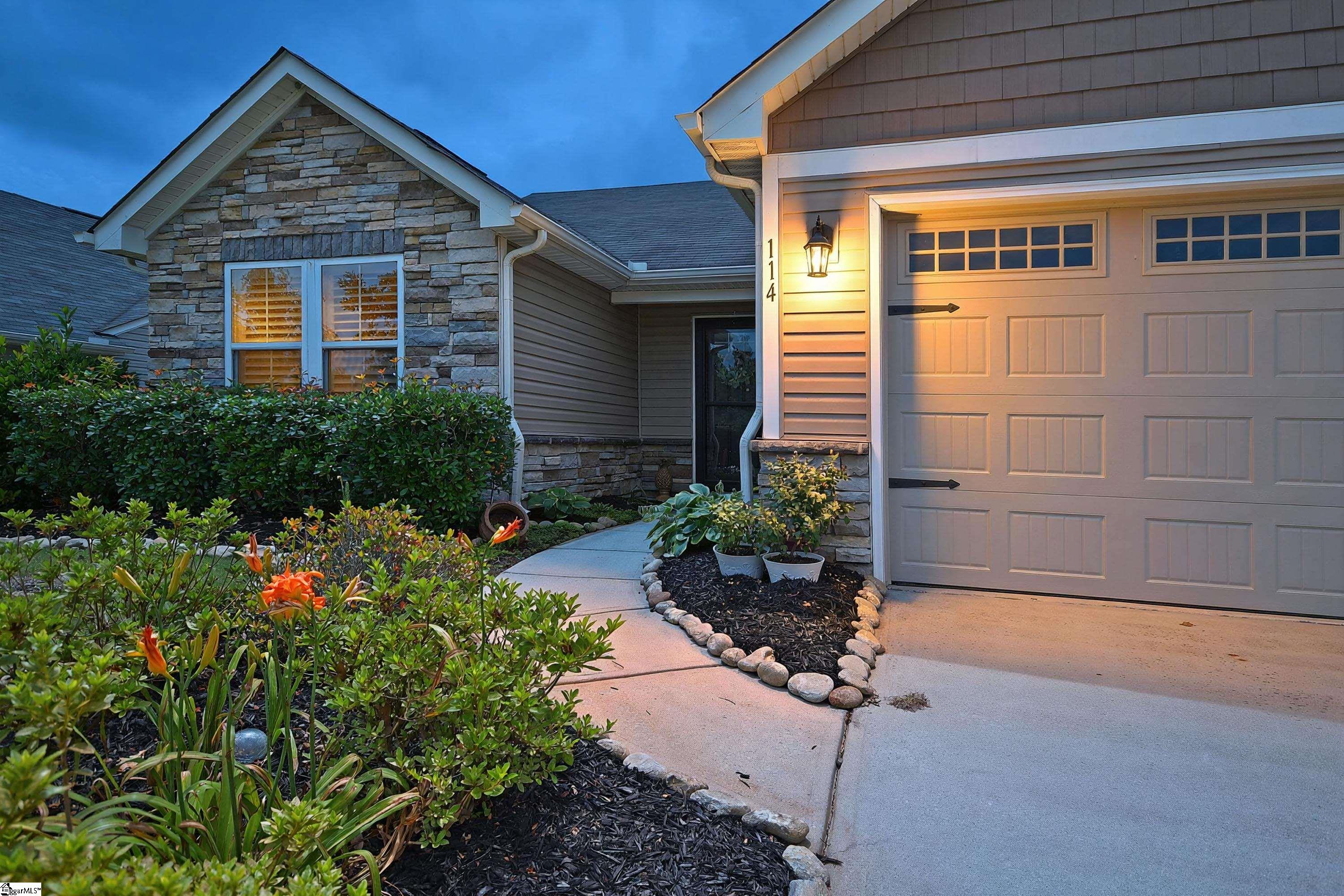 114 Fairmeadow Way Greenville, SC 29617