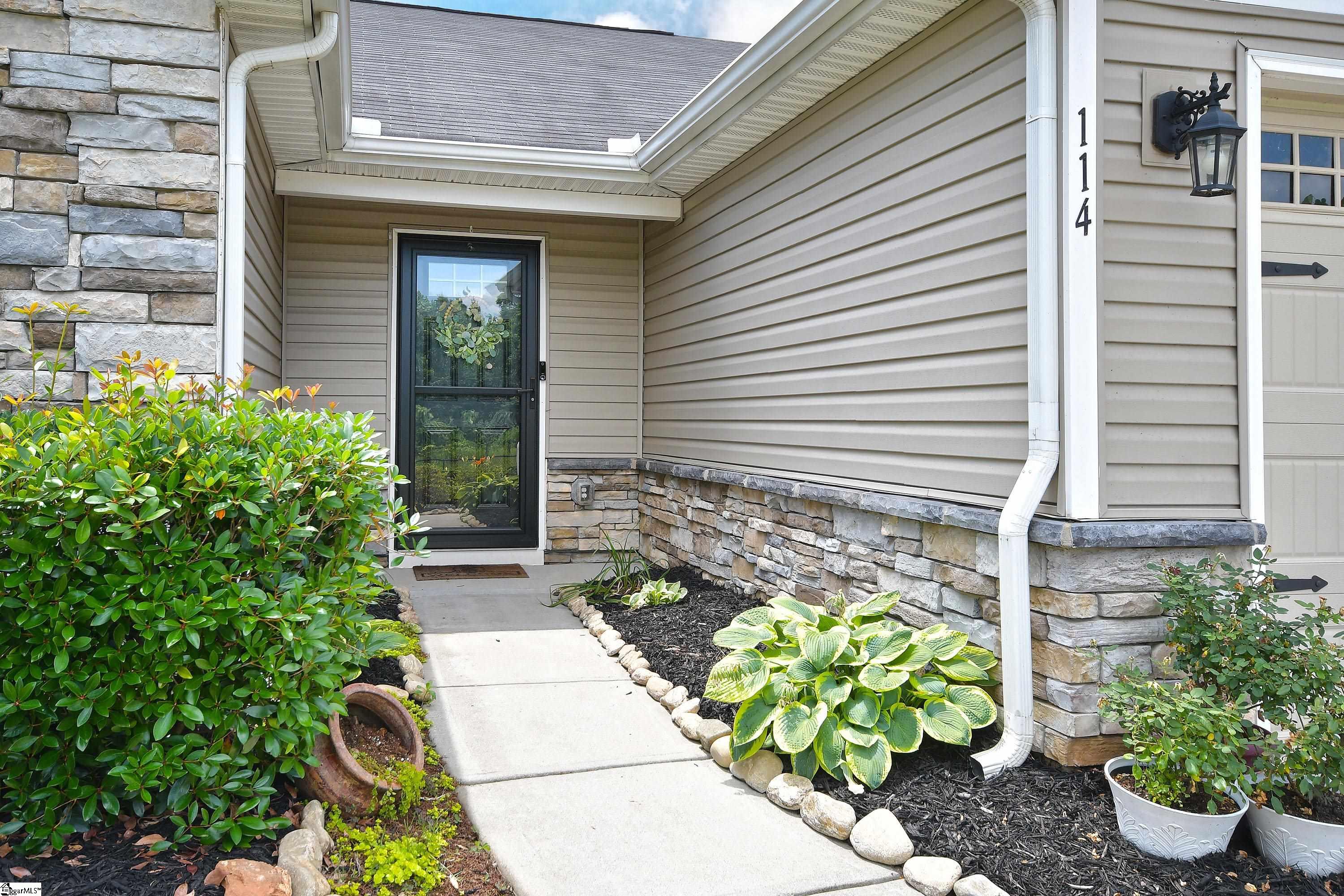 114 Fairmeadow Way Greenville, SC 29617