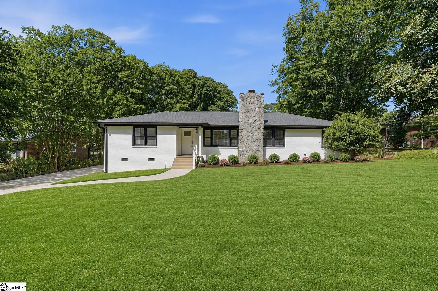 102 Terrace Circle Simpsonville, SC 29681