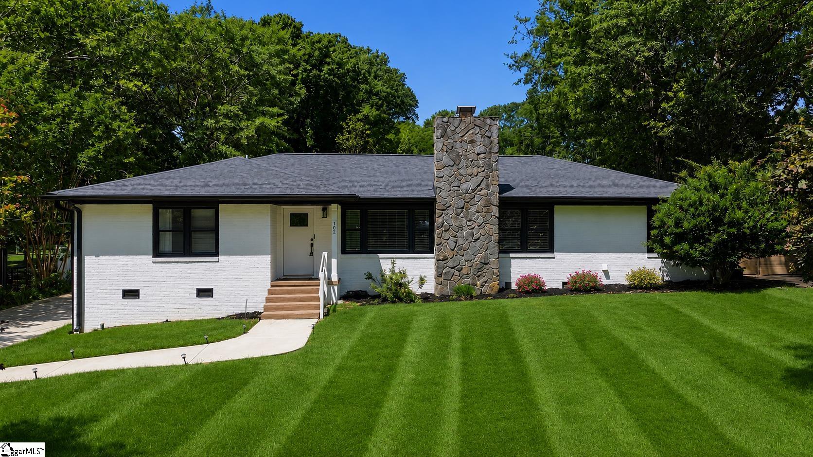 102 Terrace Circle Simpsonville, SC 29681