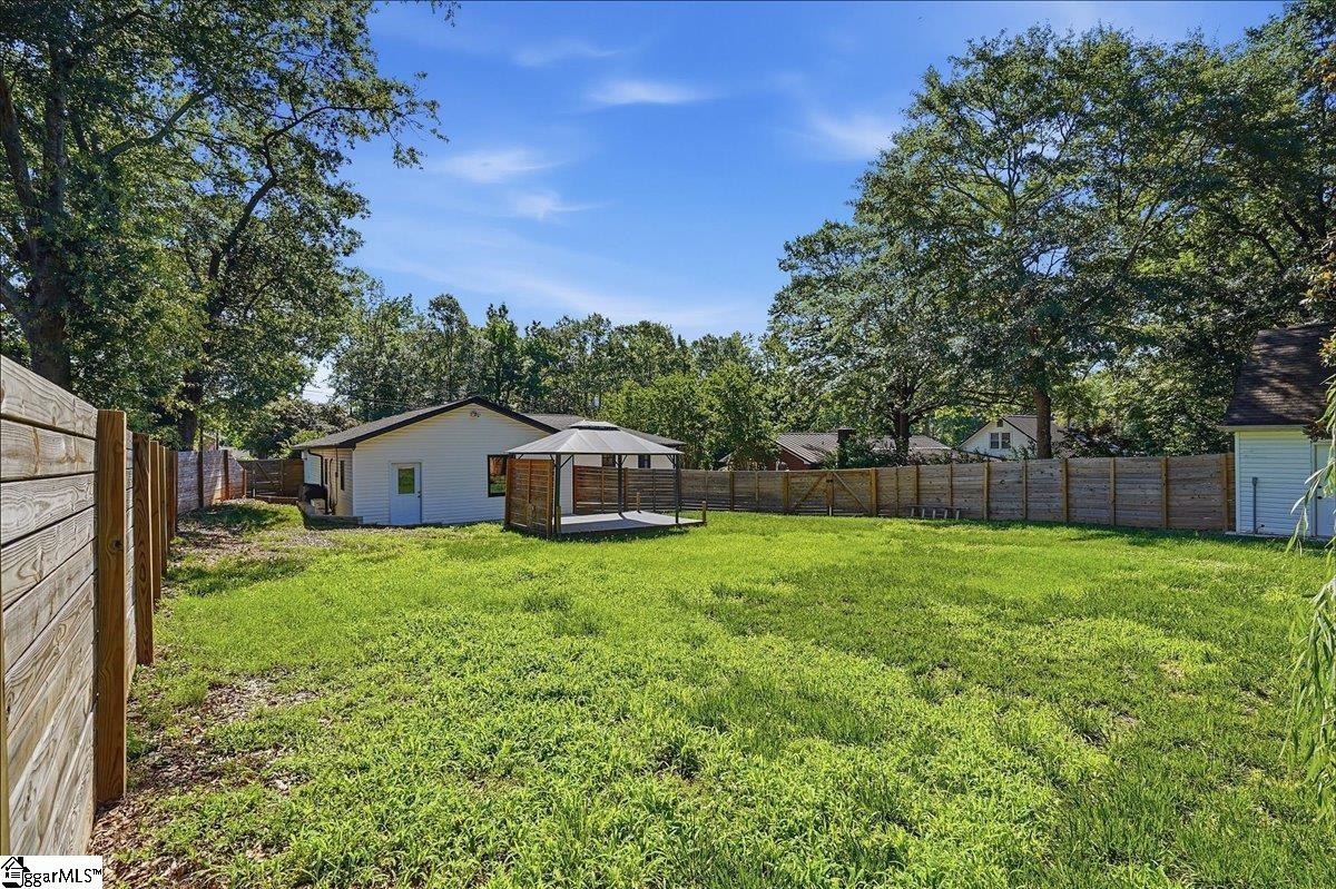 102 Terrace Circle Simpsonville, SC 29681