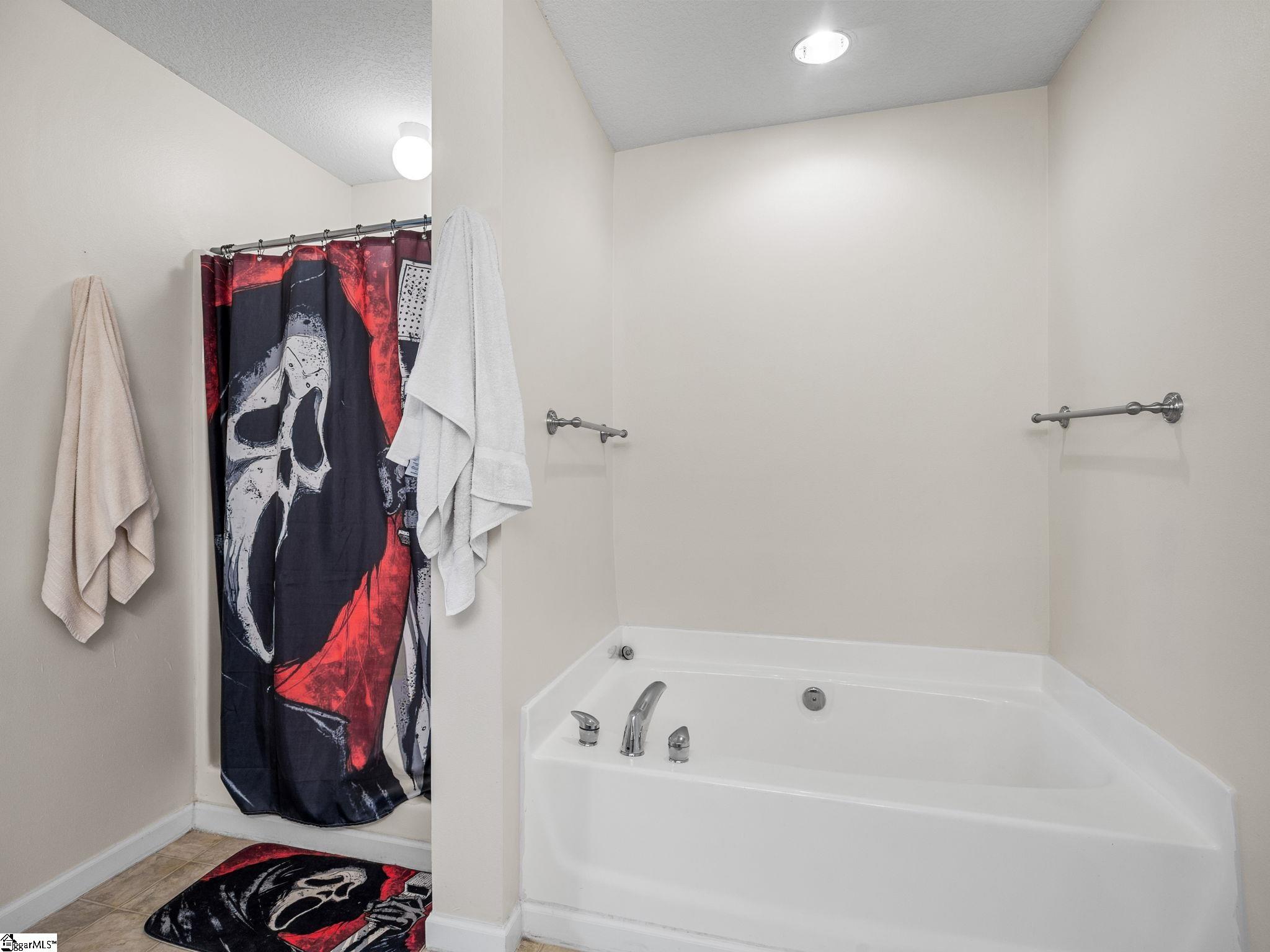 213 Basswood Drive Roebuck, SC 29376