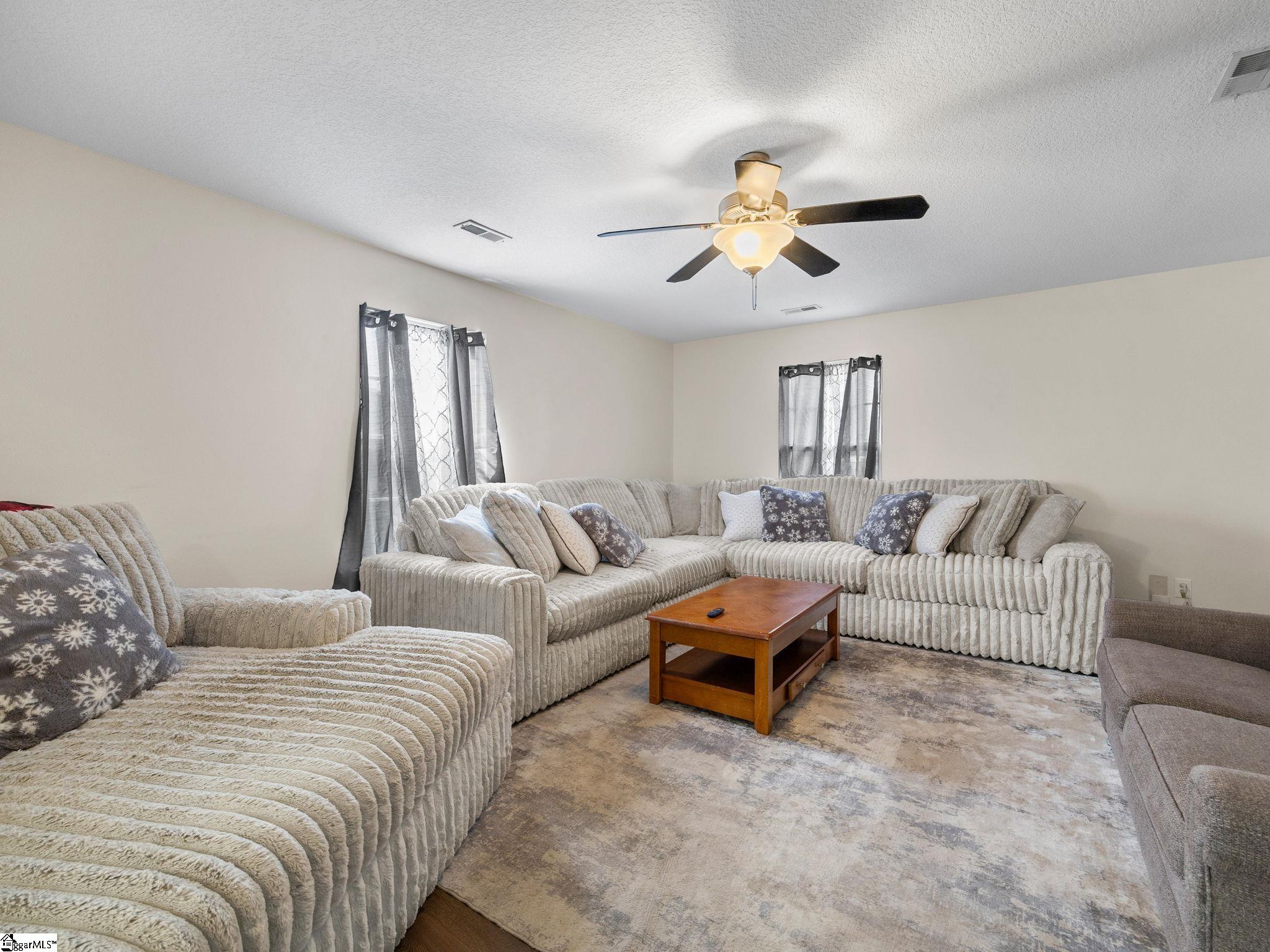 213 Basswood Drive Roebuck, SC 29376