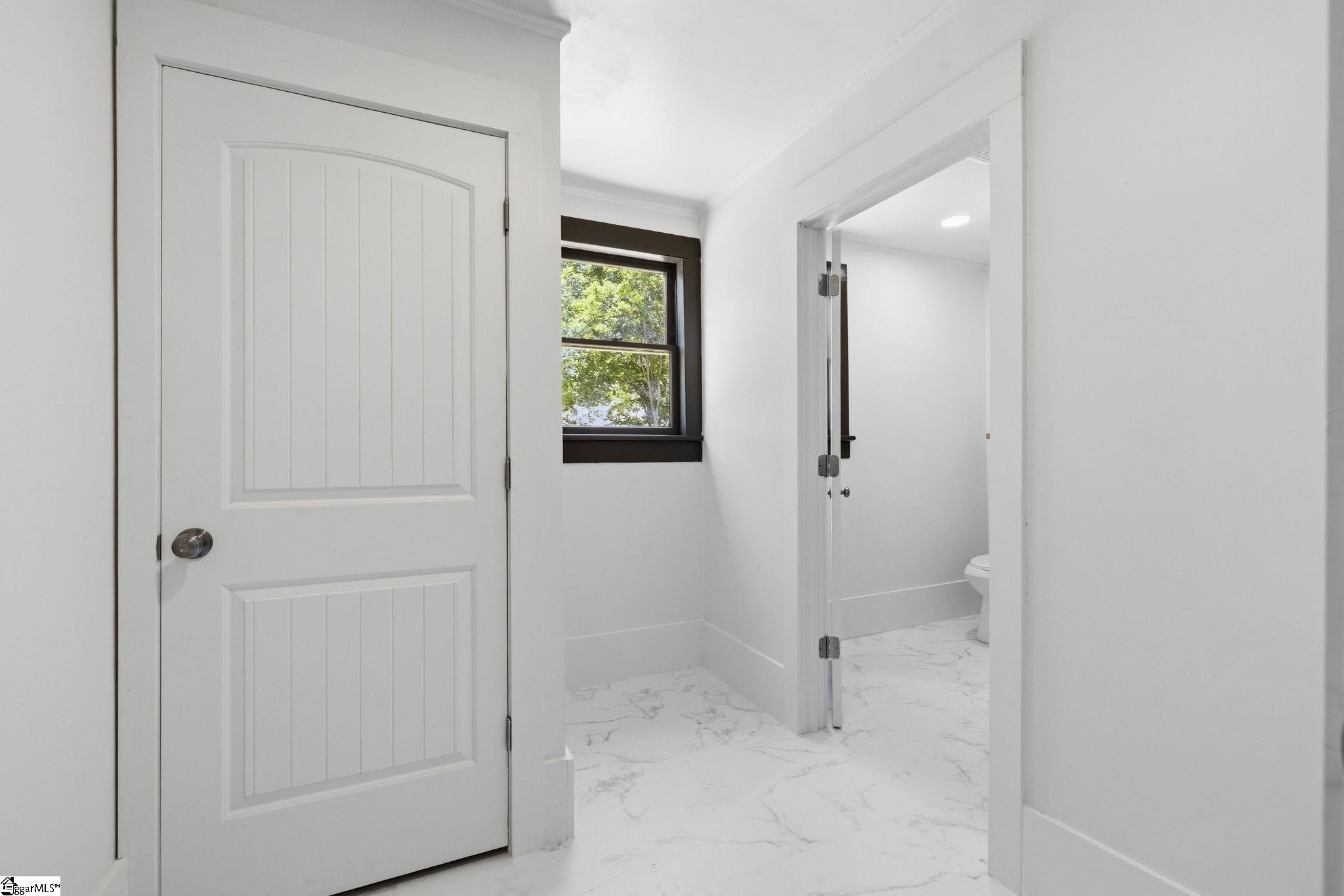8 Bragg Street Greenville, SC 29611