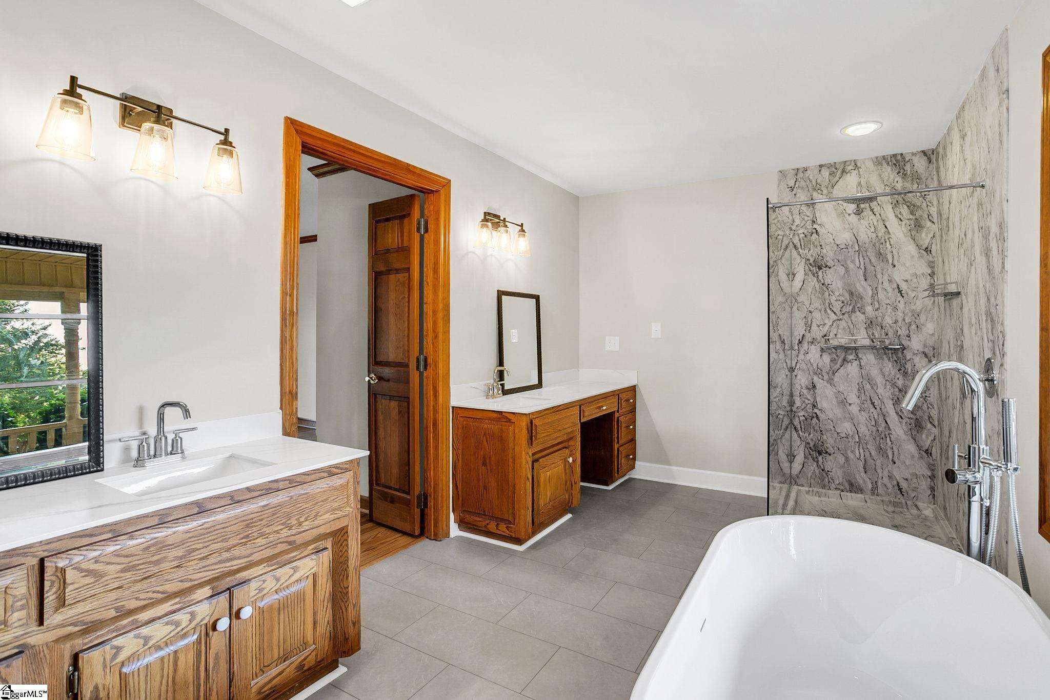 107 Rubiwood Circle Greer, SC 29651