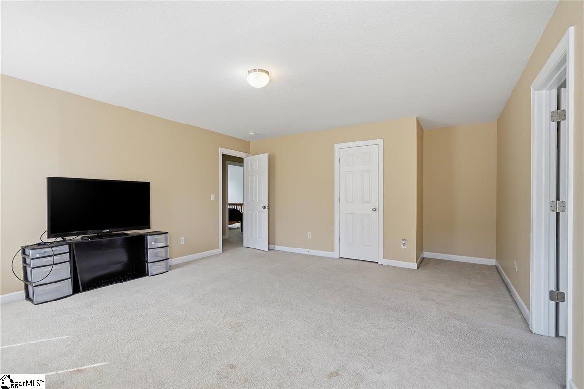 116 Kingsdale Court Simpsonville, SC 29680