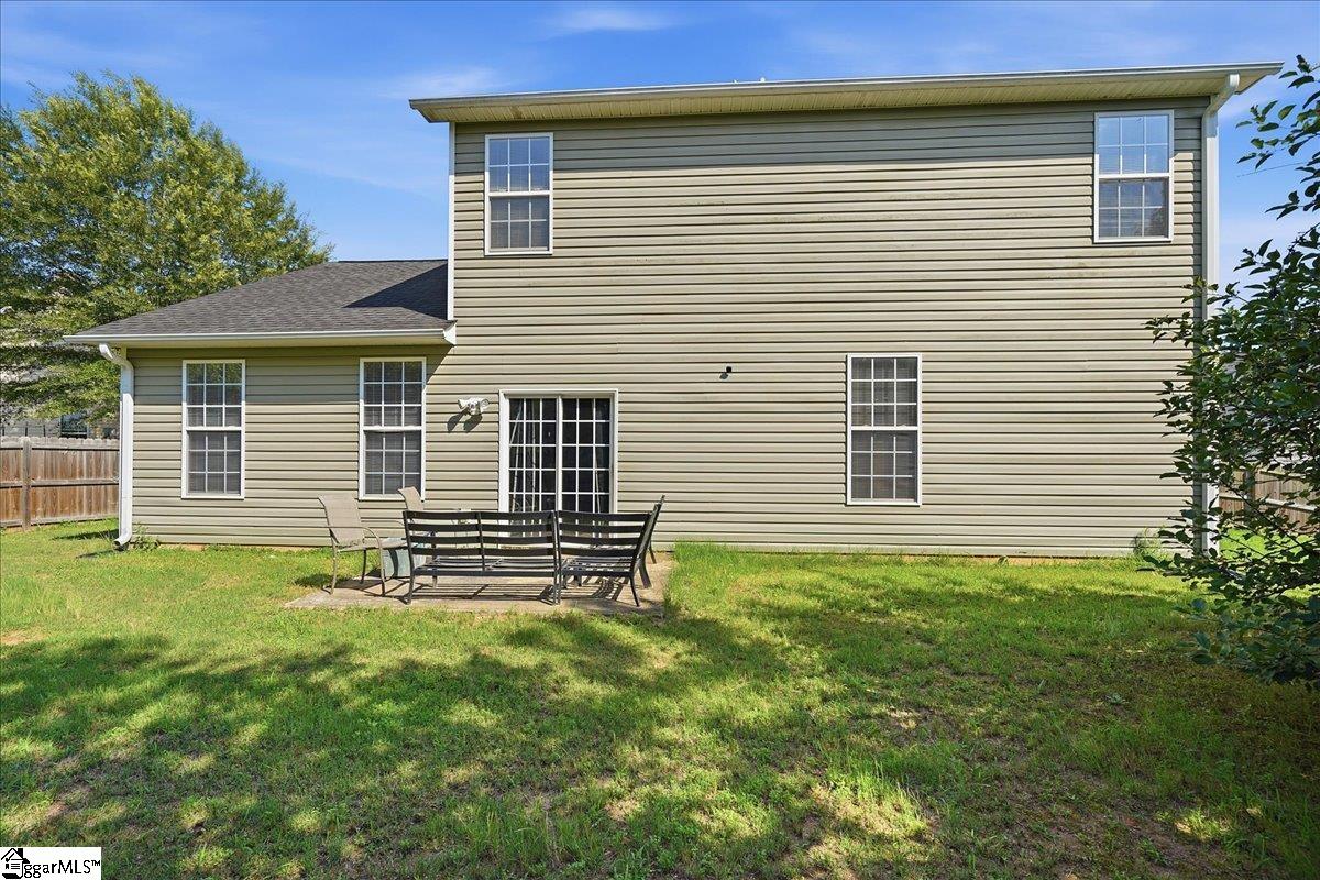 116 Kingsdale Court Simpsonville, SC 29680