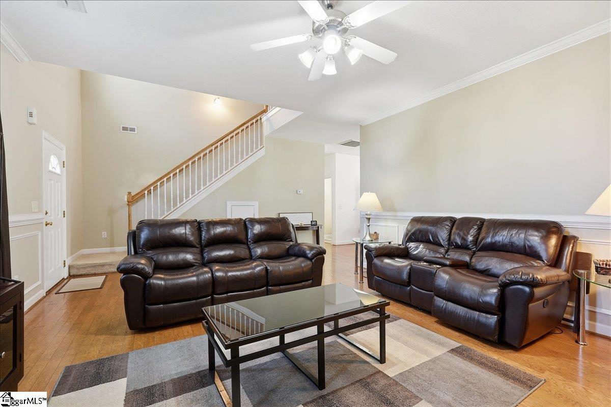116 Kingsdale Court Simpsonville, SC 29680