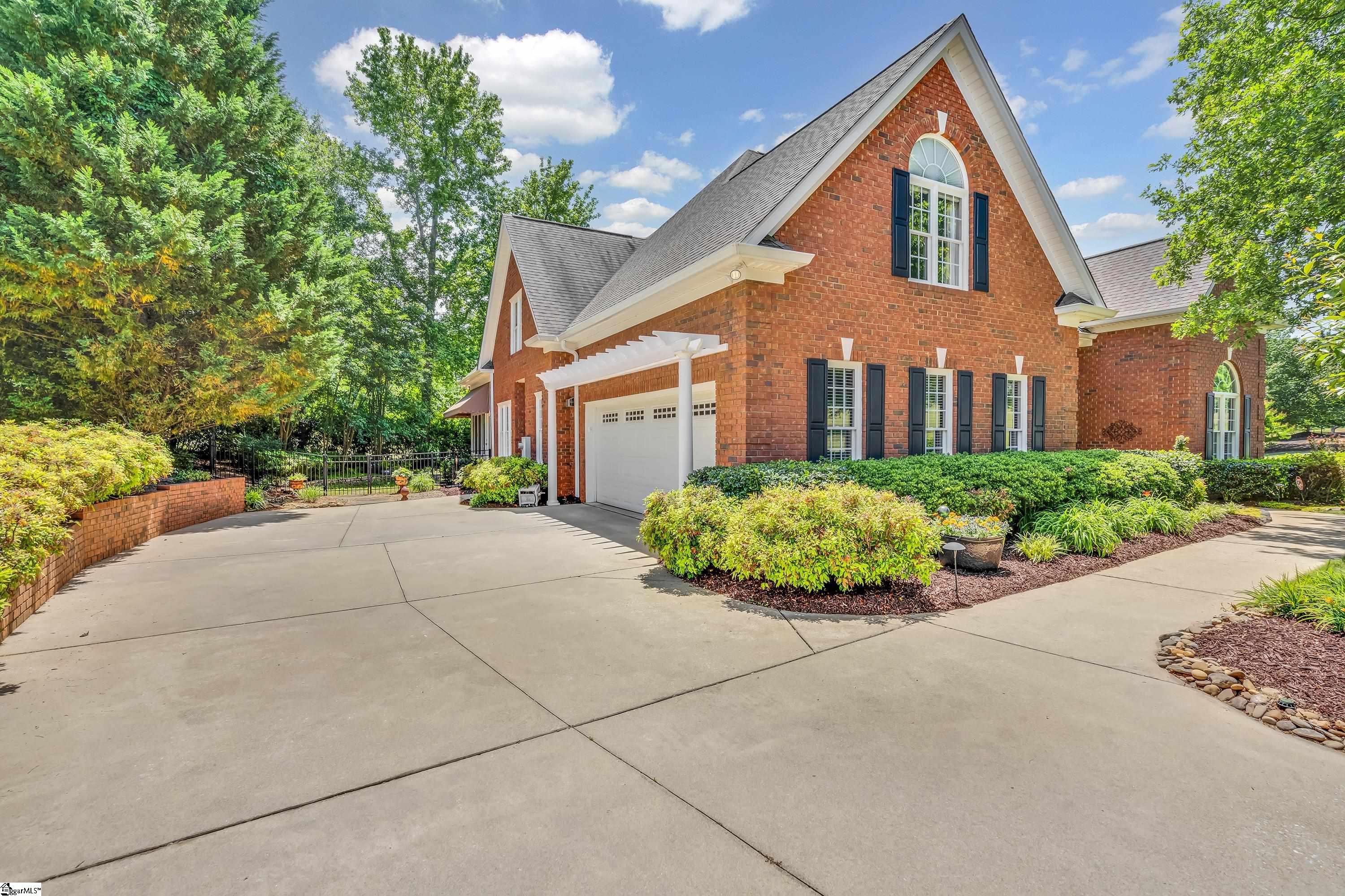 9 Beckworth Drive Taylors, SC 29687