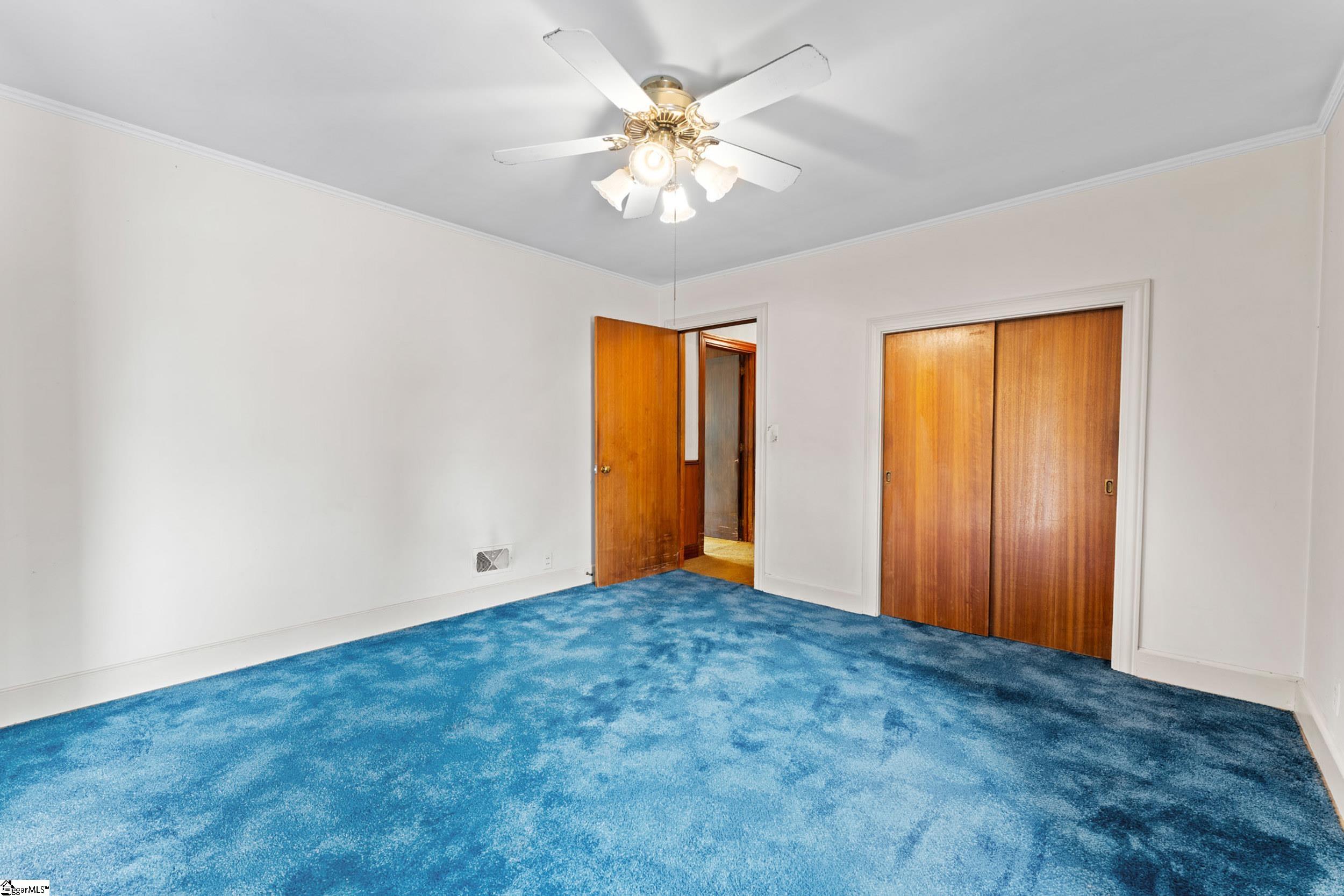 210 N Rockview Drive Greenville, SC 29609
