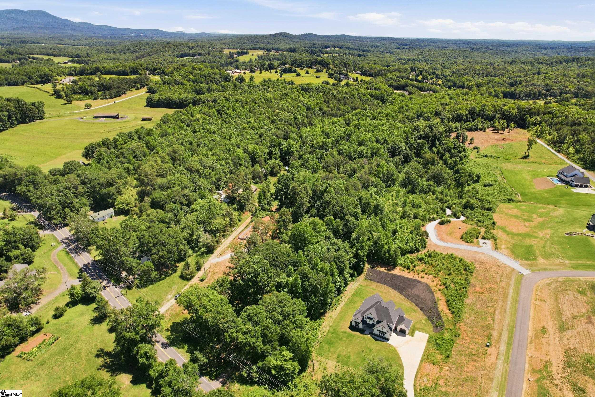 6920 Mountain View Road Taylors, SC 29687
