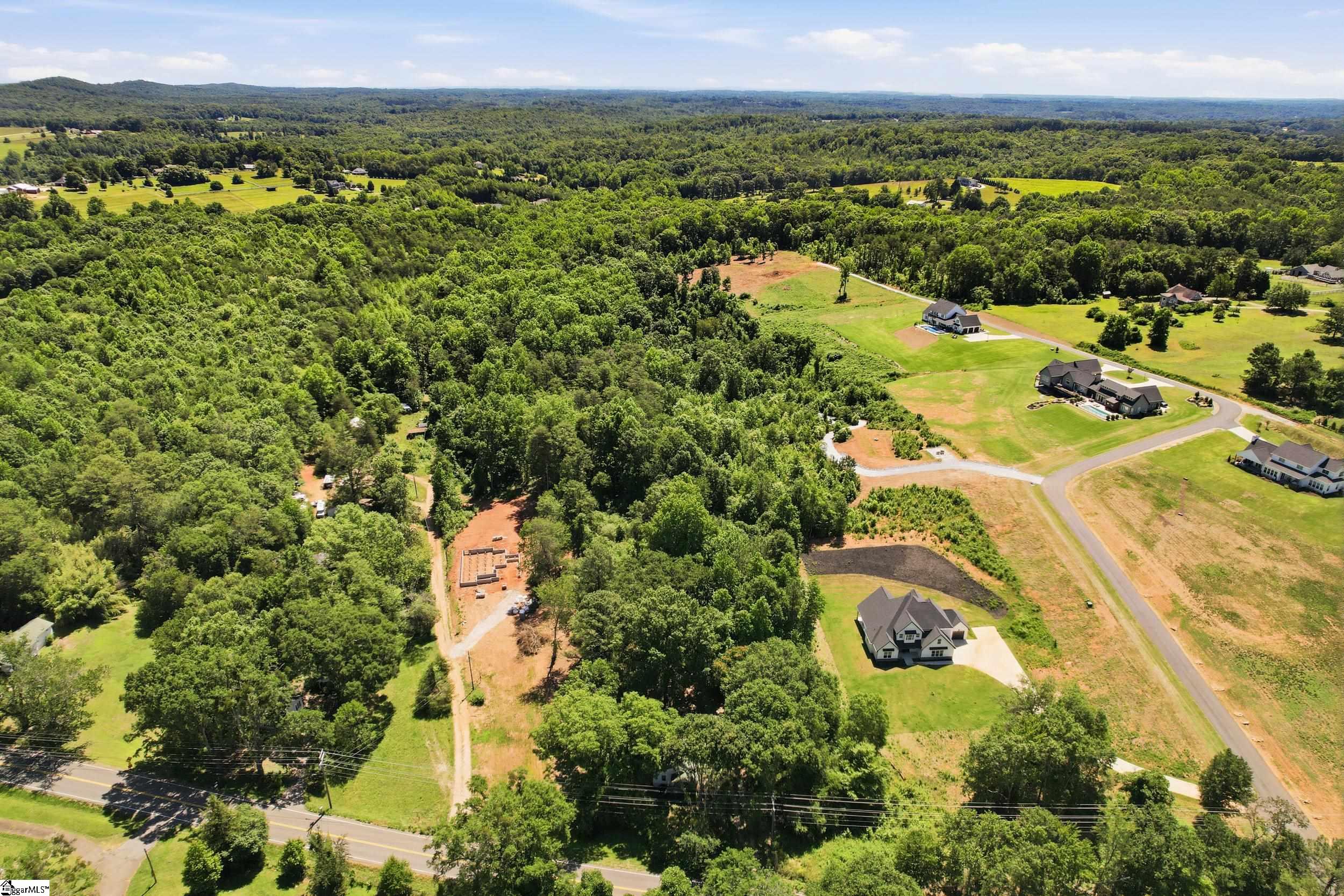 6920 Mountain View Road Taylors, SC 29687