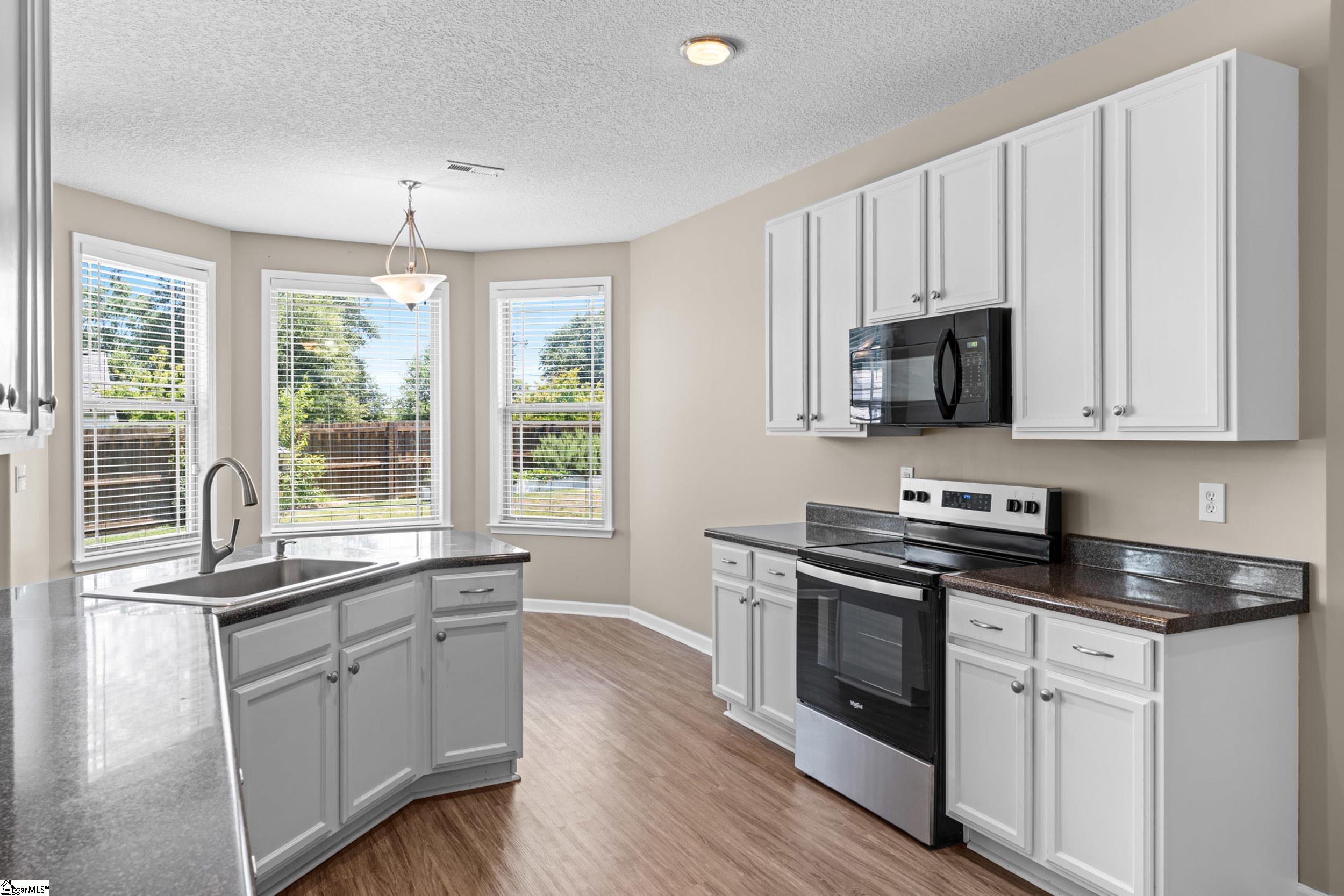 15 Alderwood Court Taylors, SC 29687