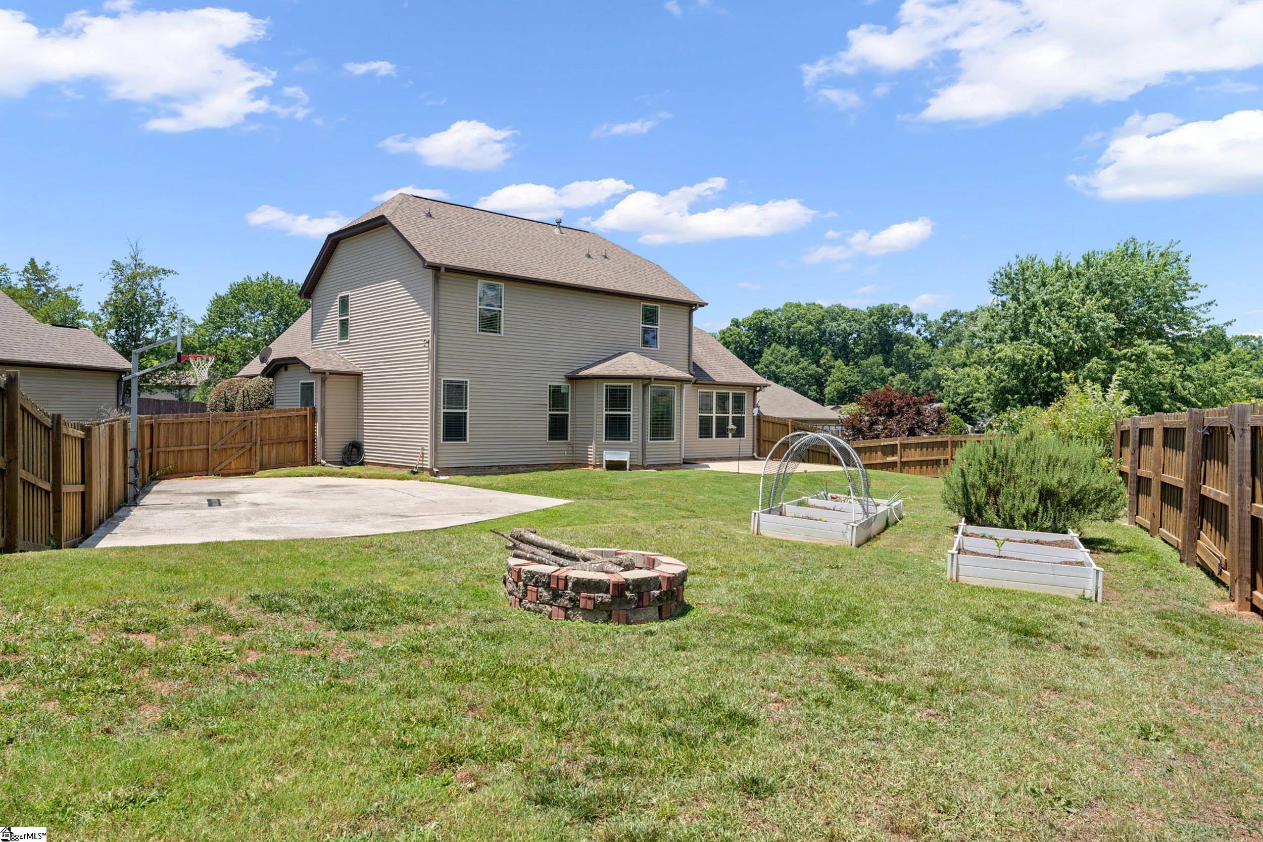 15 Alderwood Court Taylors, SC 29687