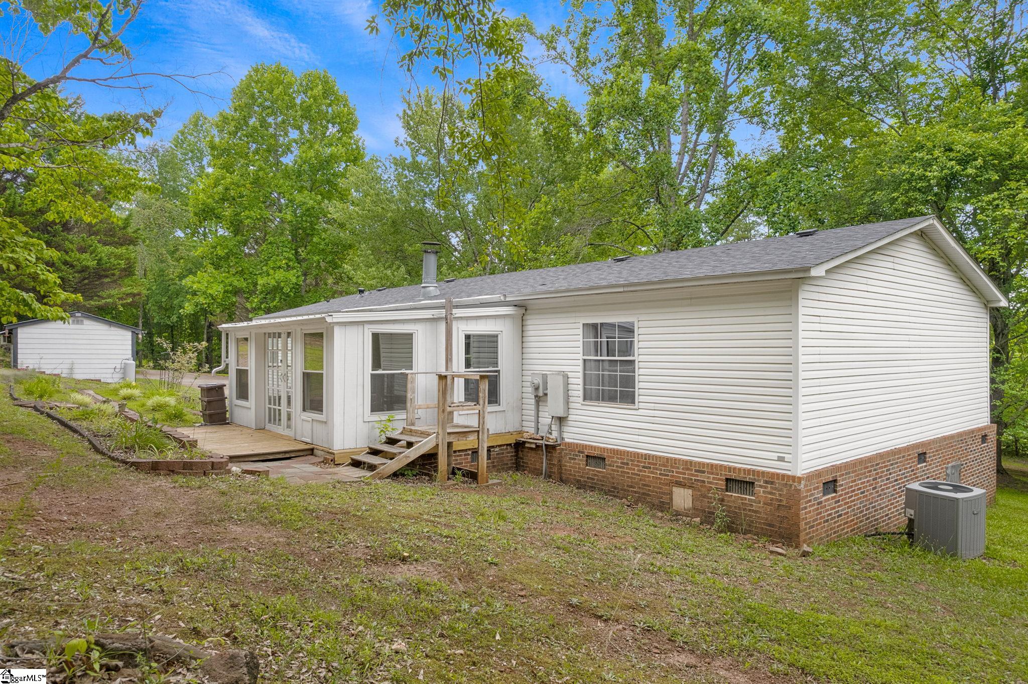 107 Lost Farm Road Liberty, SC 29657