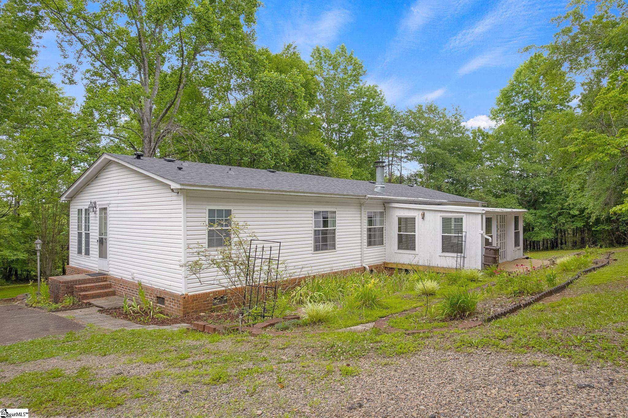 107 Lost Farm Road Liberty, SC 29657